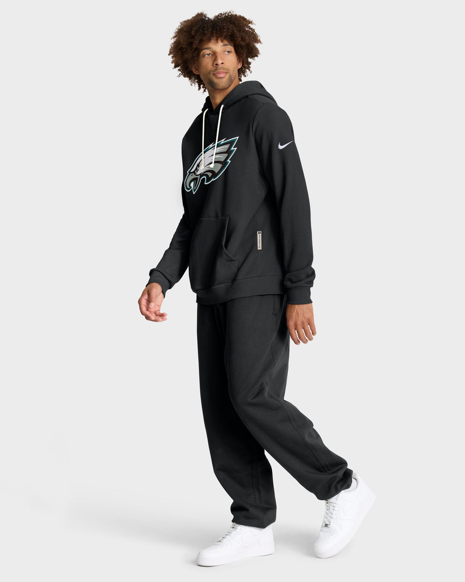 Philadelphia Eagles 2025 NFL Sideline Nike Standard Issue Hoodie Schwarz