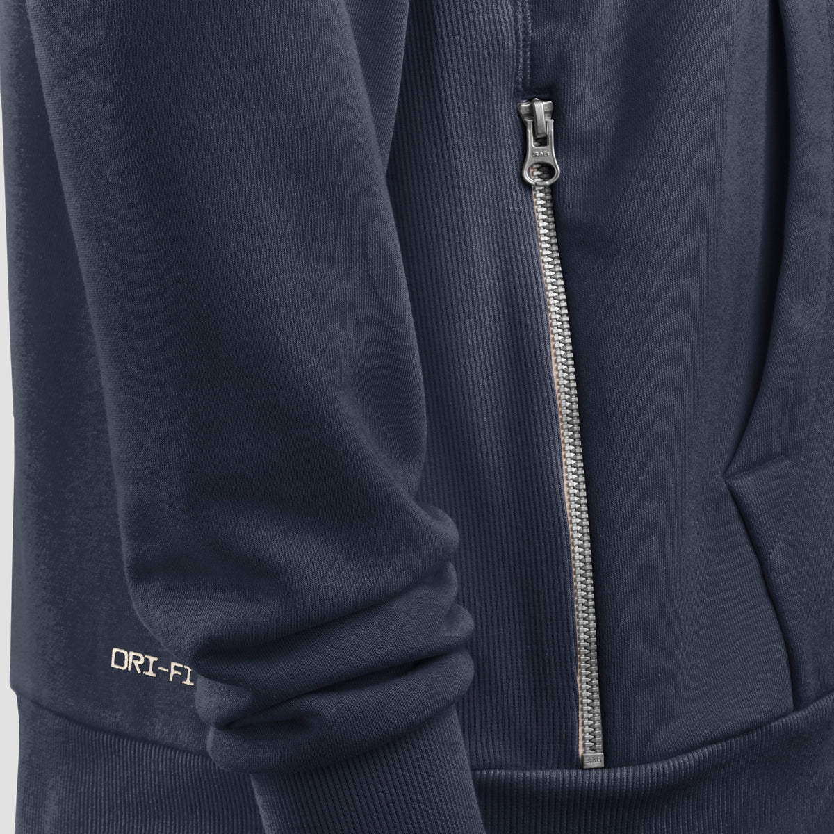 Chicago Bears 2025 NFL Sideline Nike Standard Issue Hoodie Navy - STADIUMDREAMS