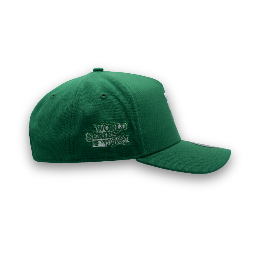 Los Angeles Dodgers Upside Down New Era 9FORTY A-Frame MLB Cap Kelly Grün StadiumDreams Exclusive