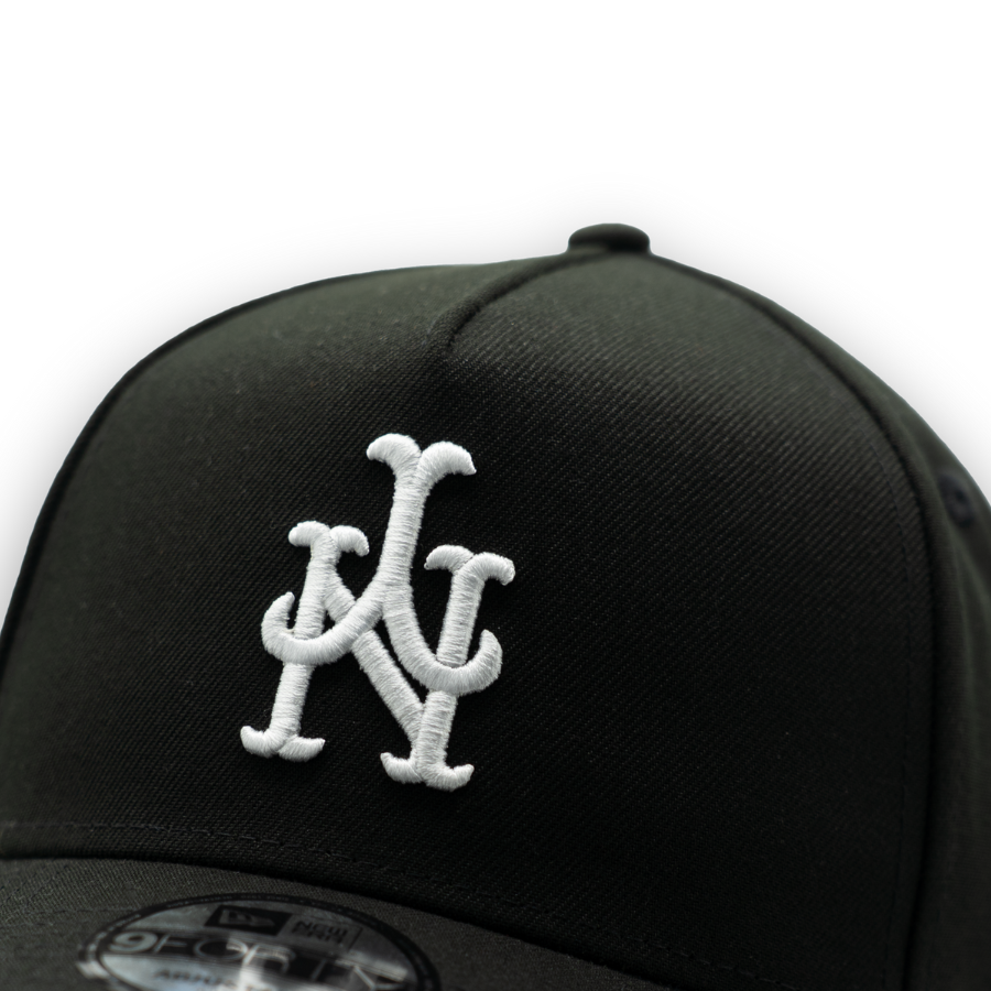New York Mets Upside Down New Era 9FORTY MLB Cap Schwarz StadiumDreams Exclusive - STADIUMDREAMS
