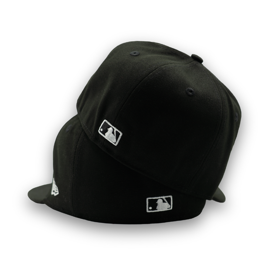 St. Louis Cardinals Upside Down New Era 59FIFTY MLB Cap Schwarz StadiumDreams Exclusive - STADIUMDREAMS