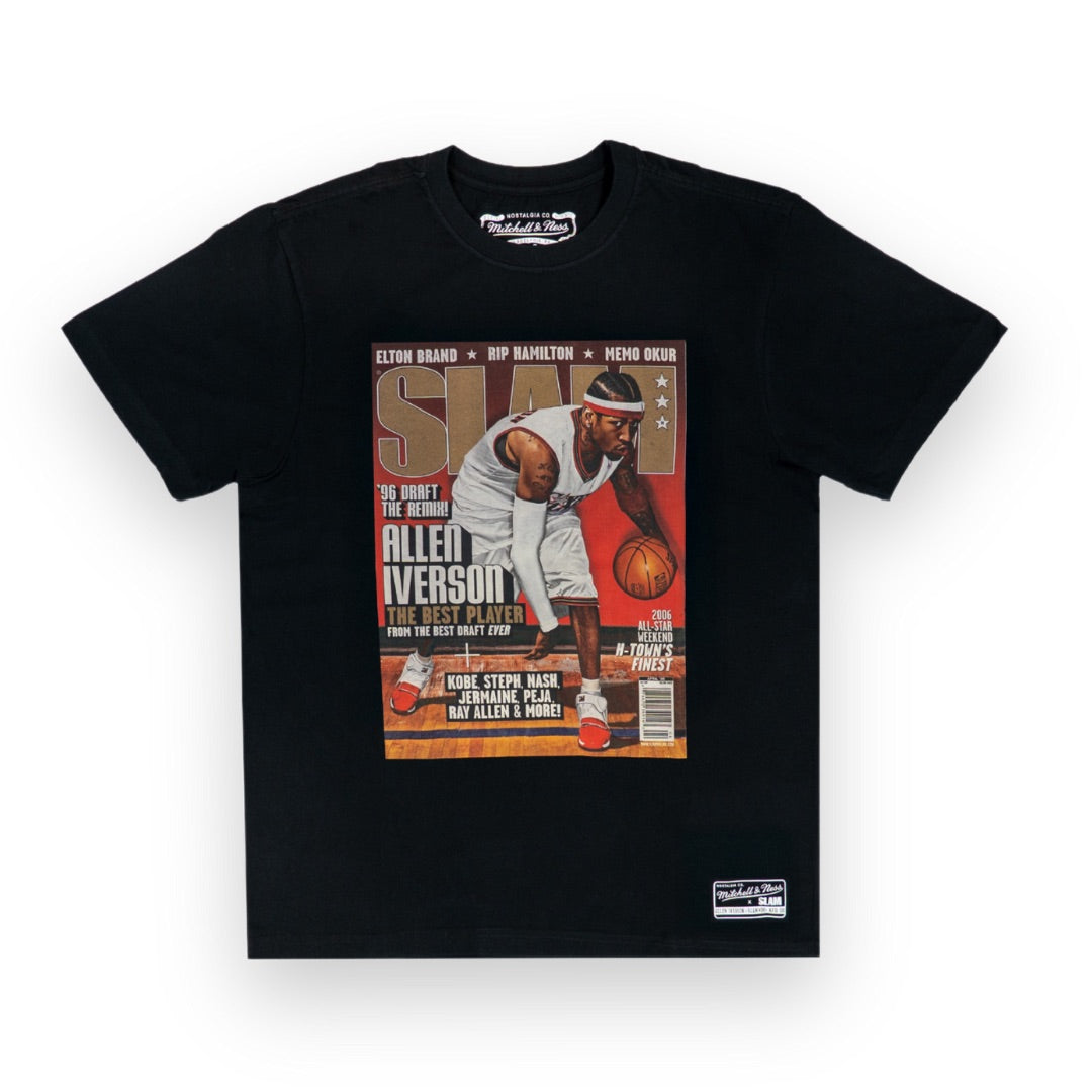 Allen Iverson Philadelphia 76ers Mitchell & Ness NBA Slam Cover T-Shirt Schwarz - STADIUMDREAMS