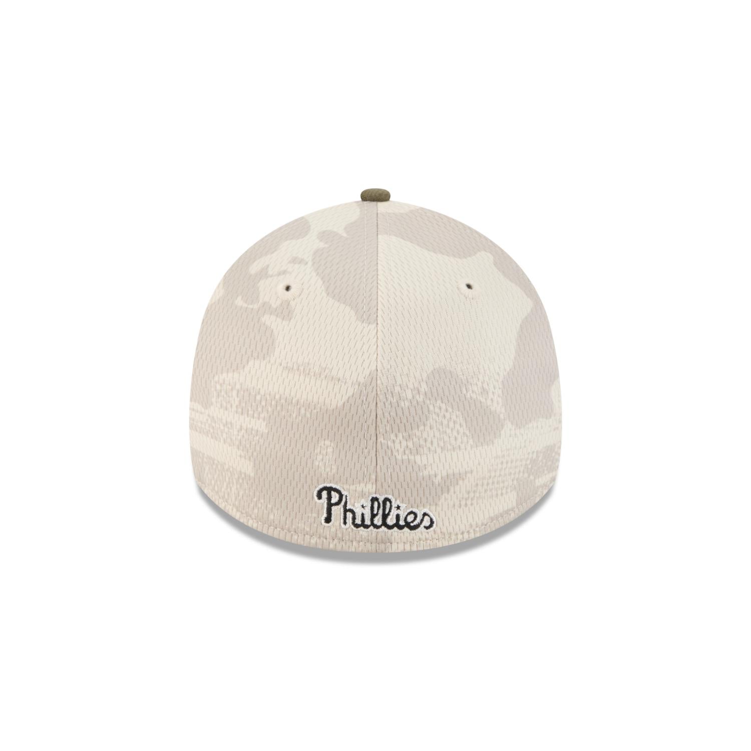 Philadelphia Phillies 2025 MLB Armed Forces New Era 39THIRTY Flex Cap Beige