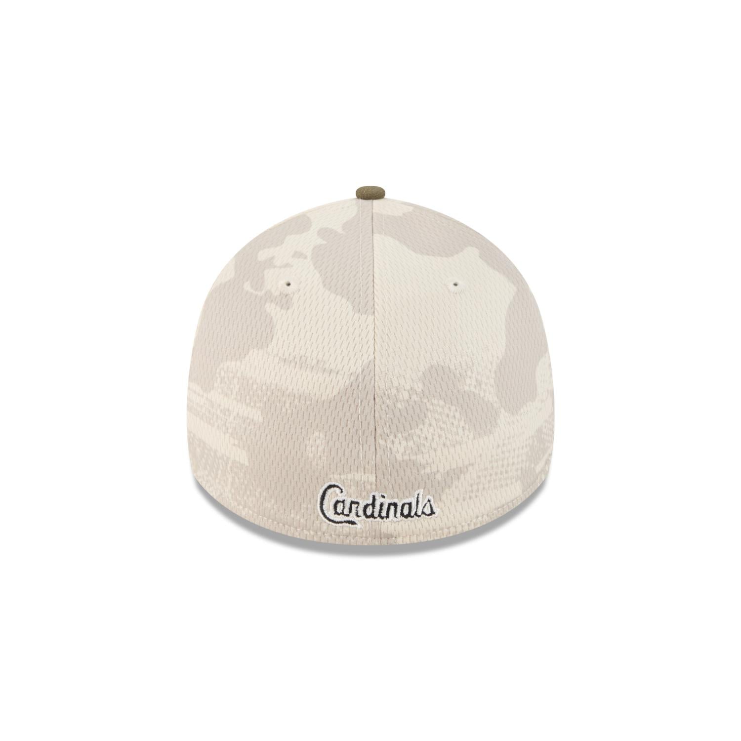 St. Louis Cardinals 2025 MLB Armed Forces New Era 39THIRTY Flex Cap Beige