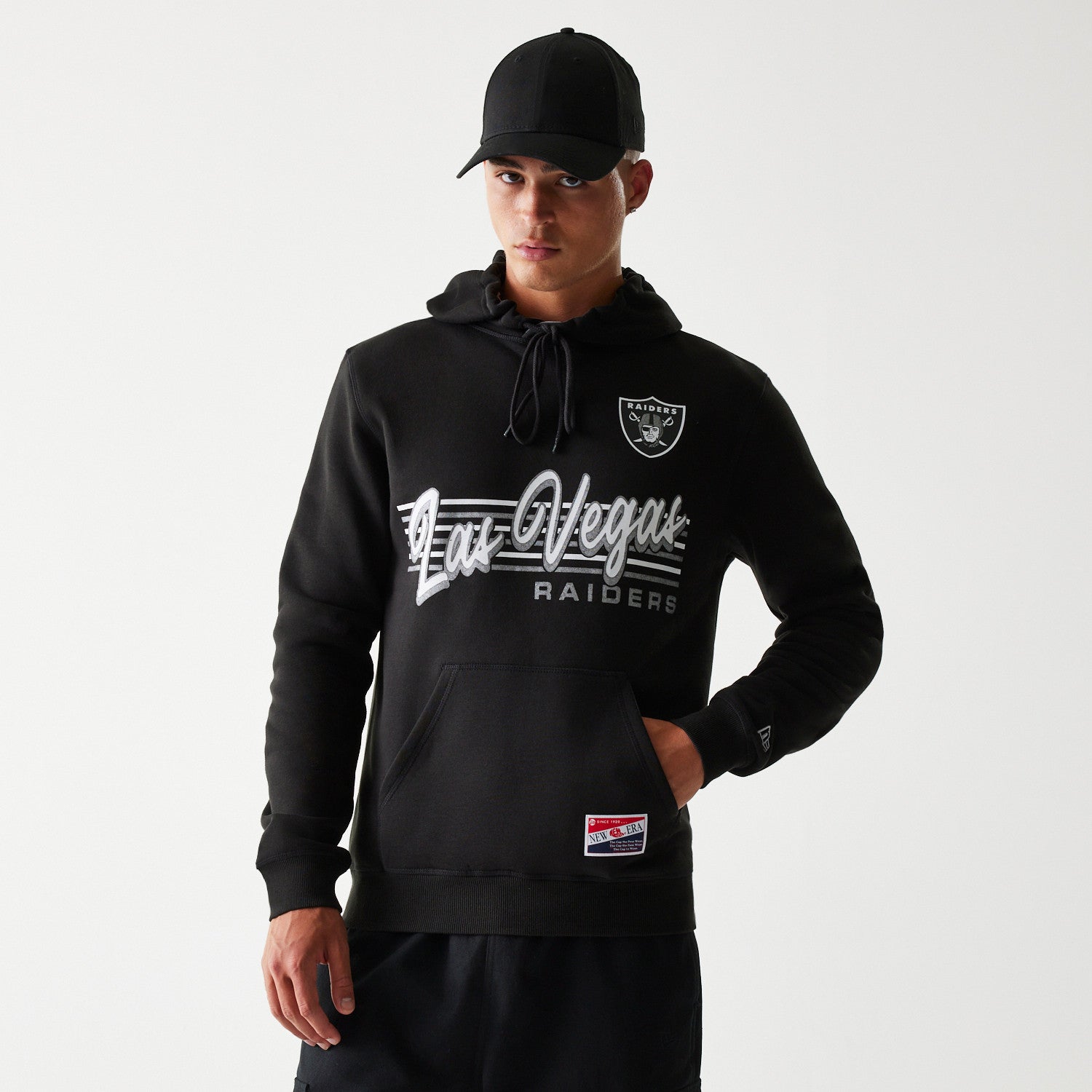 Las Vegas Raiders New Era USA EDITION Retro Scripted NFL Hoodie Schwarz - STADIUMDREAMS