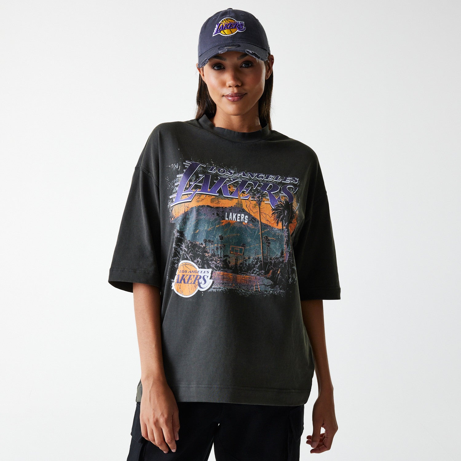 Los Angeles Lakers New Era Oversized Retro Print NBA T-Shirt Grau