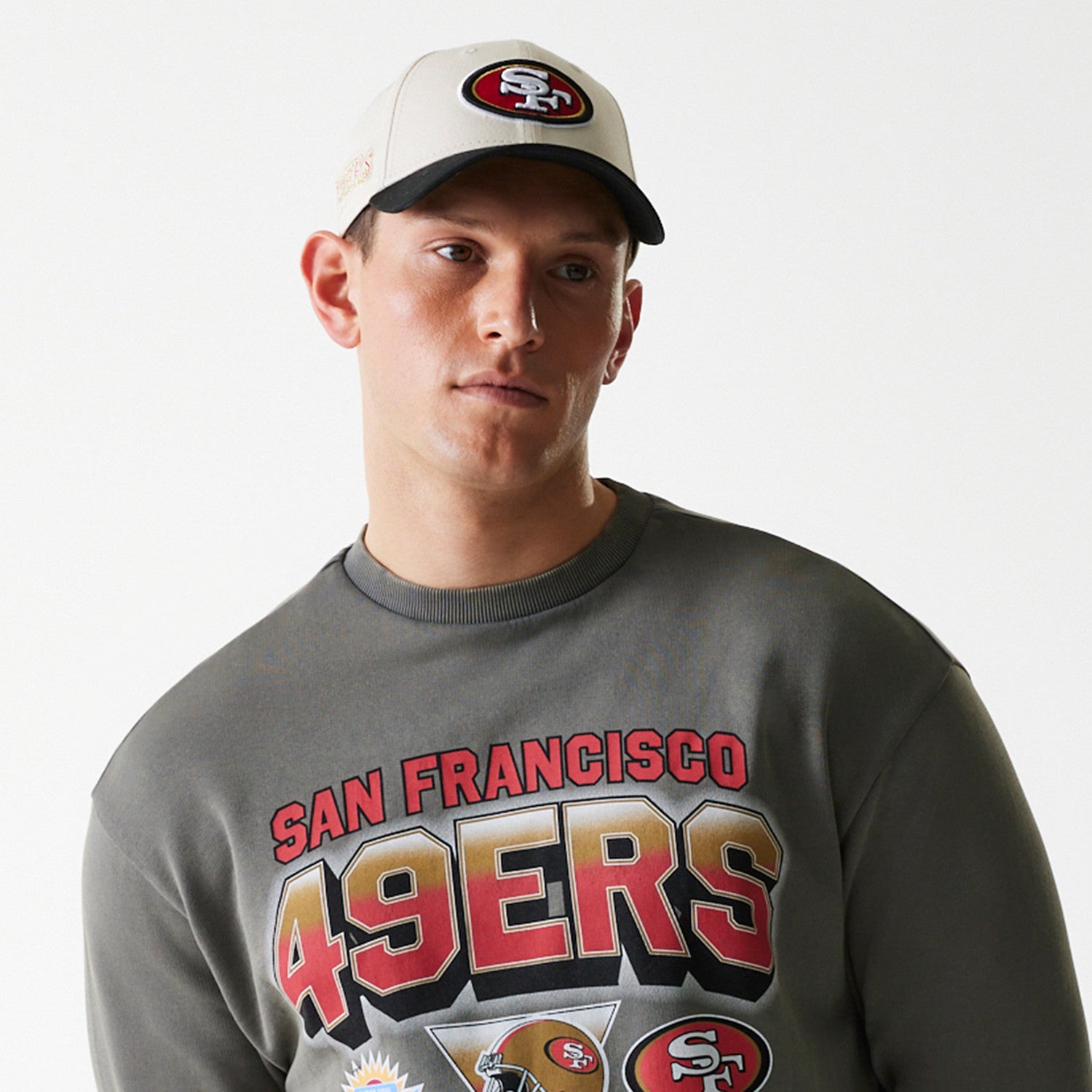 San Francisco 49ers New Era Oversized Super Bowl Retro Graphic NFL Crewneck Sweatshirt Gray