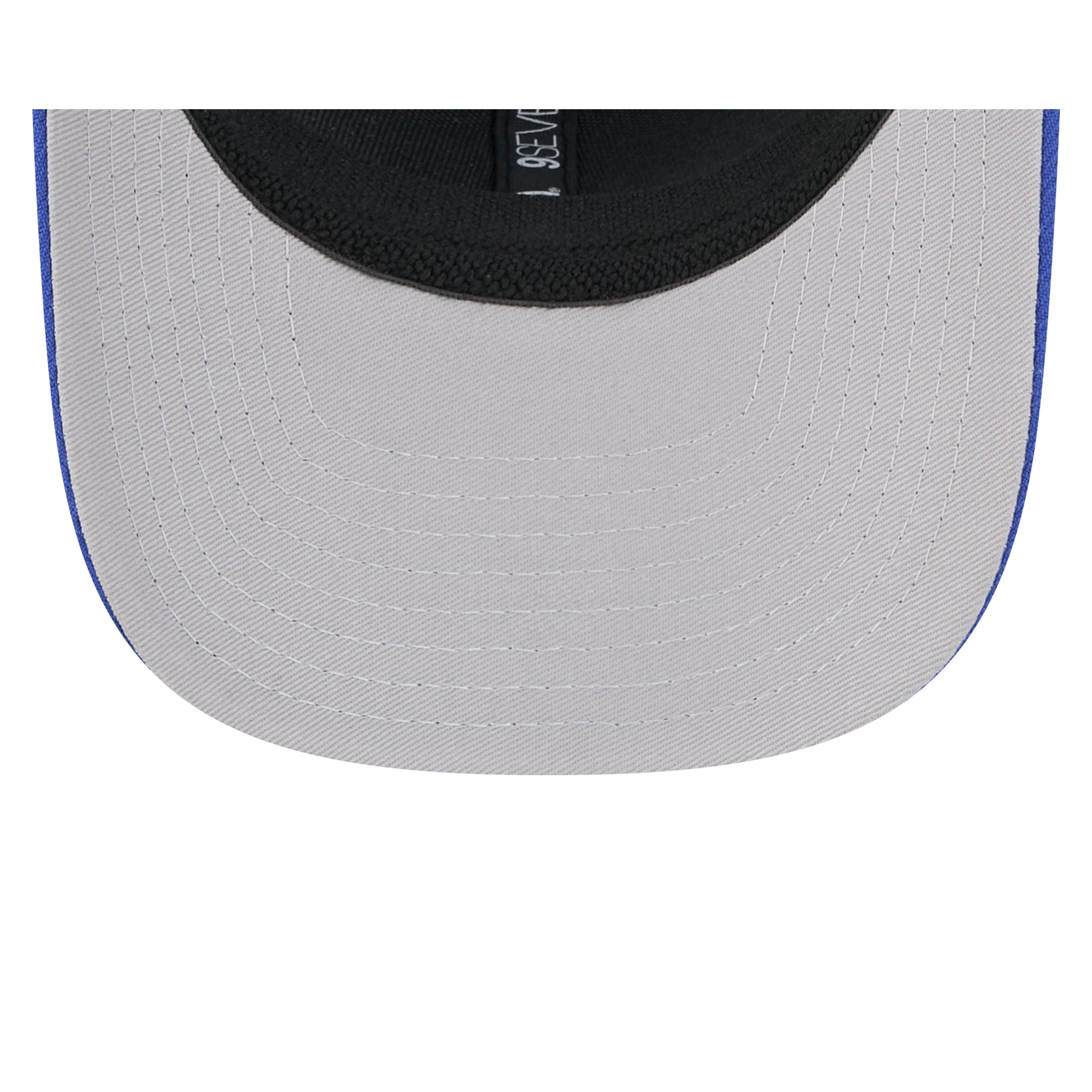 Buffalo Bills New Era 2025 NFL Team Collection 9SEVENTY Stretch Snap Trucker Cap Blau - STADIUMDREAMS