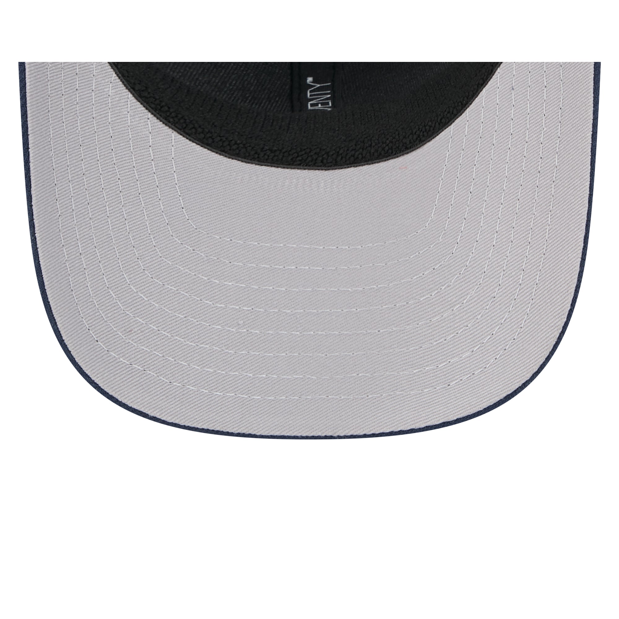 Denver Broncos New Era 2025 NFL Team Collection 9SEVENTY Stretch Snap Trucker Cap Navy - STADIUMDREAMS