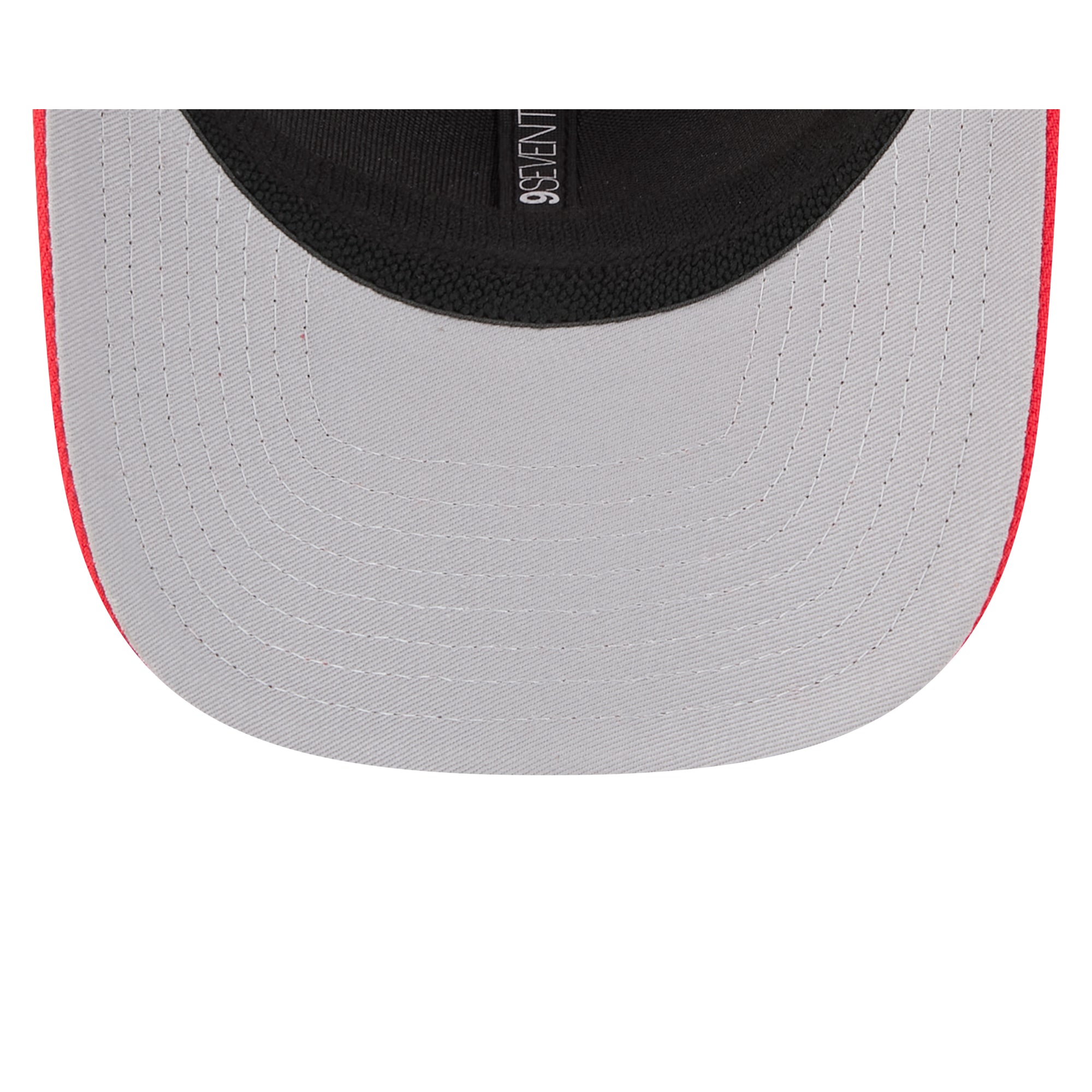 Kansas City Chiefs New Era 2025 NFL Team Collection 9SEVENTY Stretch Snap Trucker Cap Rot - STADIUMDREAMS