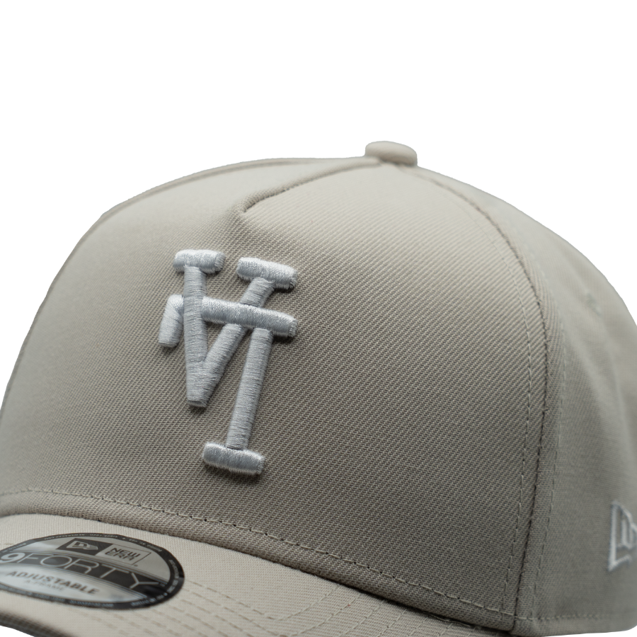 Los Angeles Dodgers Upside Down New Era 9FORTY A-Frame MLB Cap Beige StadiumDreams Exclusive - STADIUMDREAMS