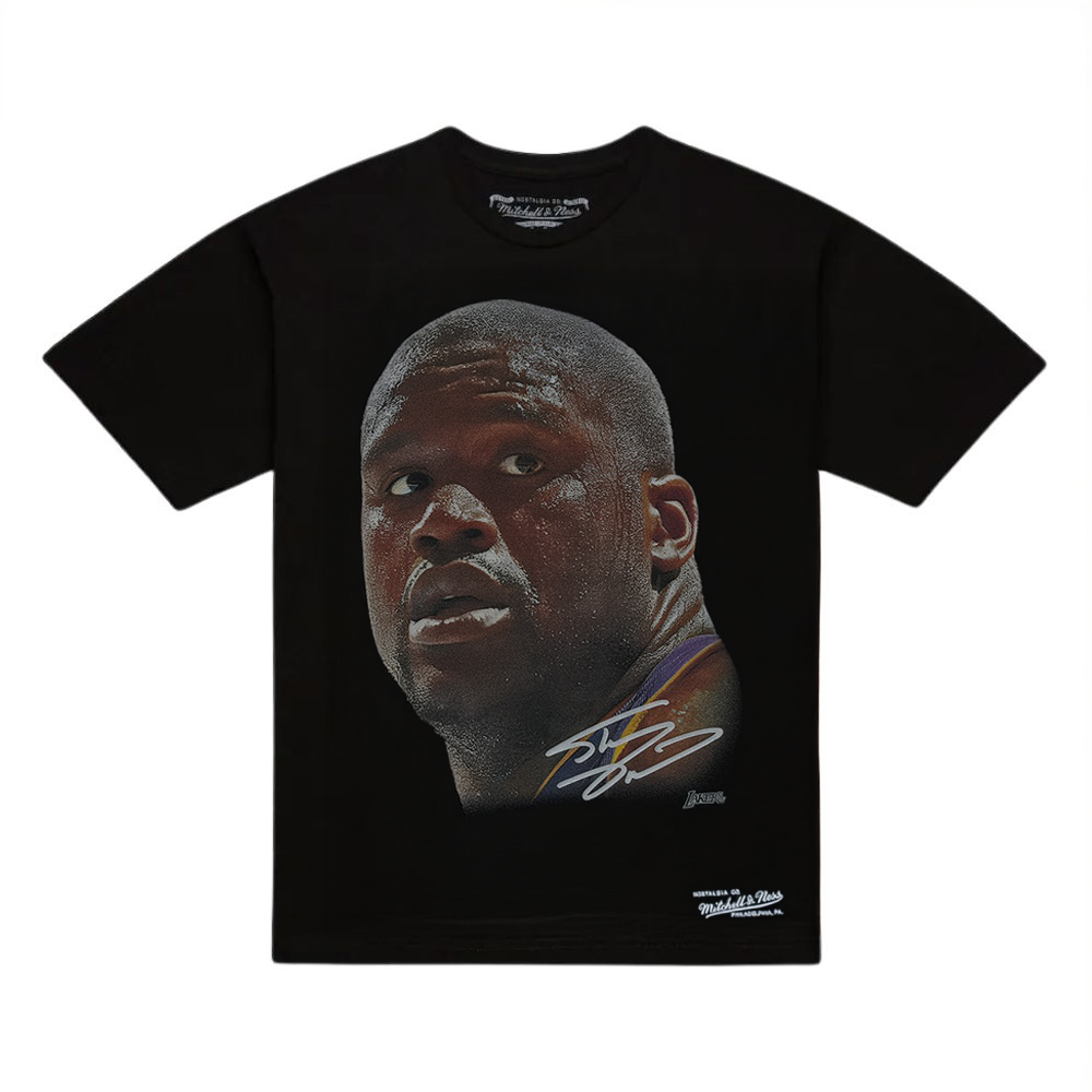 Shaquille O'Neal #34 Los Angeles Lakers Mitchell & Ness Real Big Face NBA T-Shirt Schwarz - STADIUMDREAMS