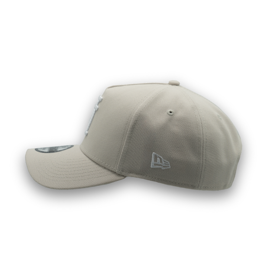 Los Angeles Dodgers Upside Down New Era 9FORTY A-Frame MLB Cap Beige StadiumDreams Exclusive - STADIUMDREAMS