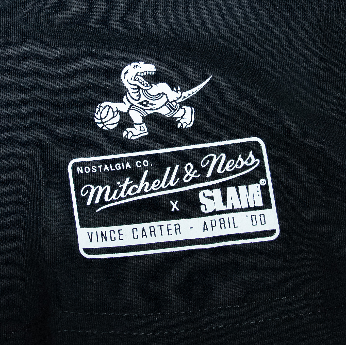 Vince Carter Toronto Raptors Mitchell & Ness NBA Slam Cover T-Shirt Black