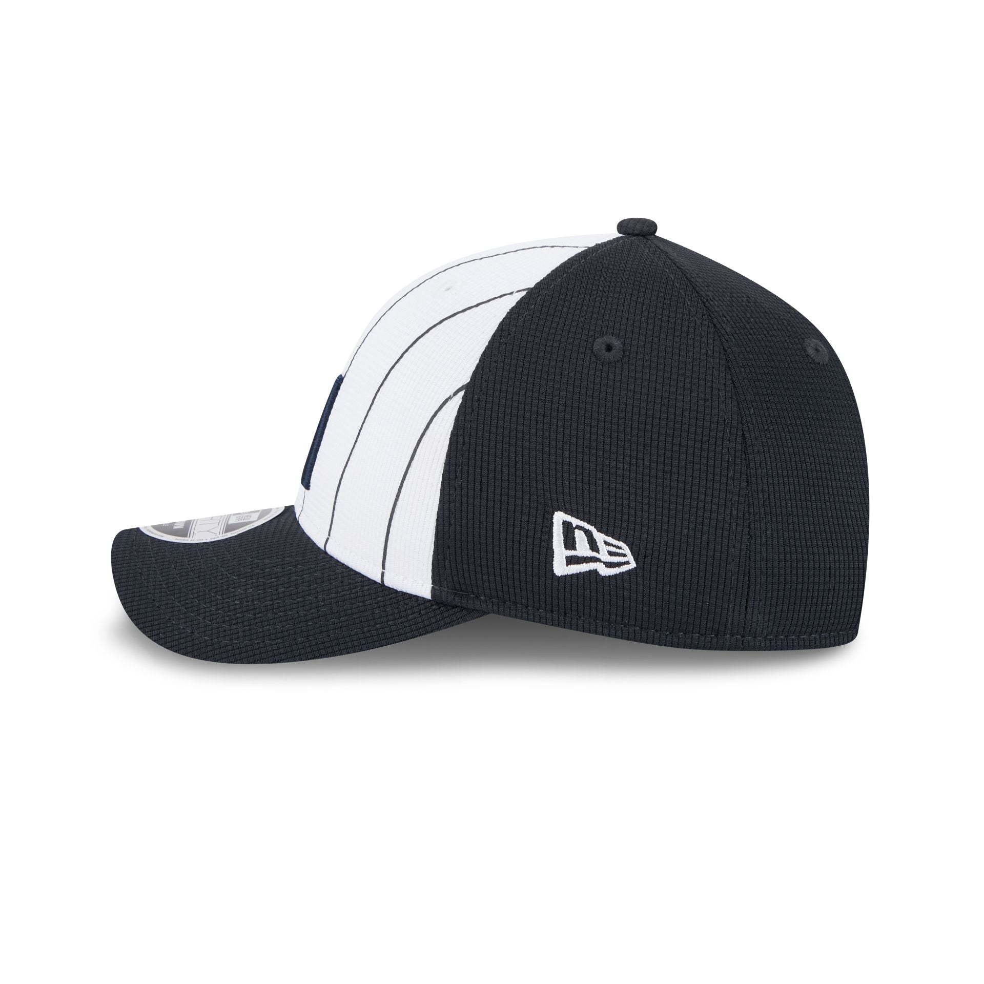 Minnesota Twins New Era 2025 MLB Batting Practice 9FORTY Stretch Snap Cap Navy - STADIUMDREAMS