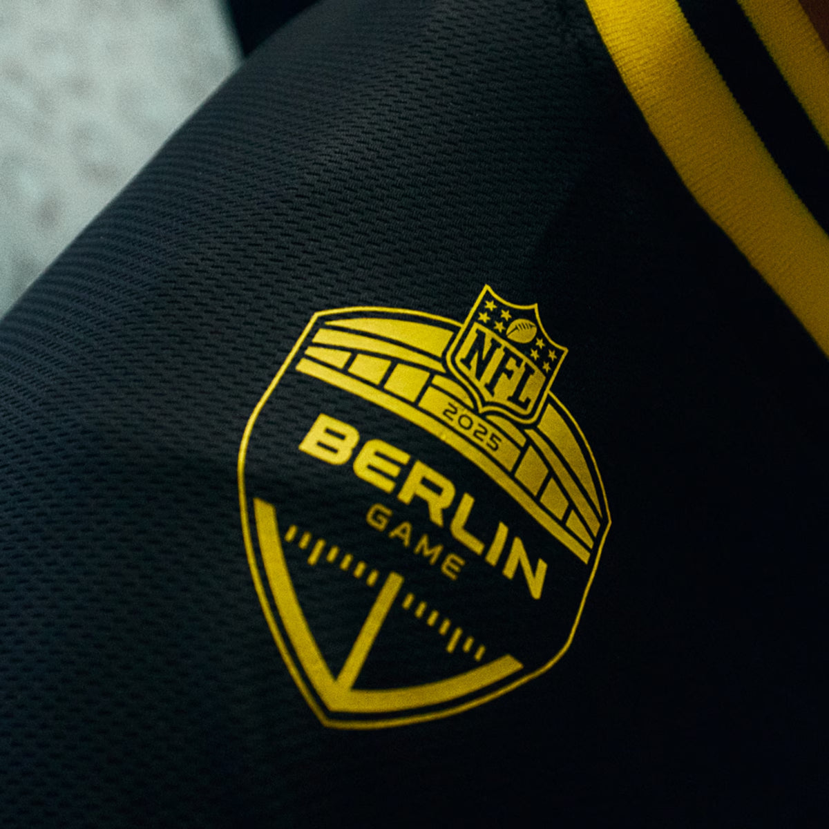 2025 NFL Berlin Game Falcons vs. Colts Fanatics BVG Limited Edition Trikot Schwarz