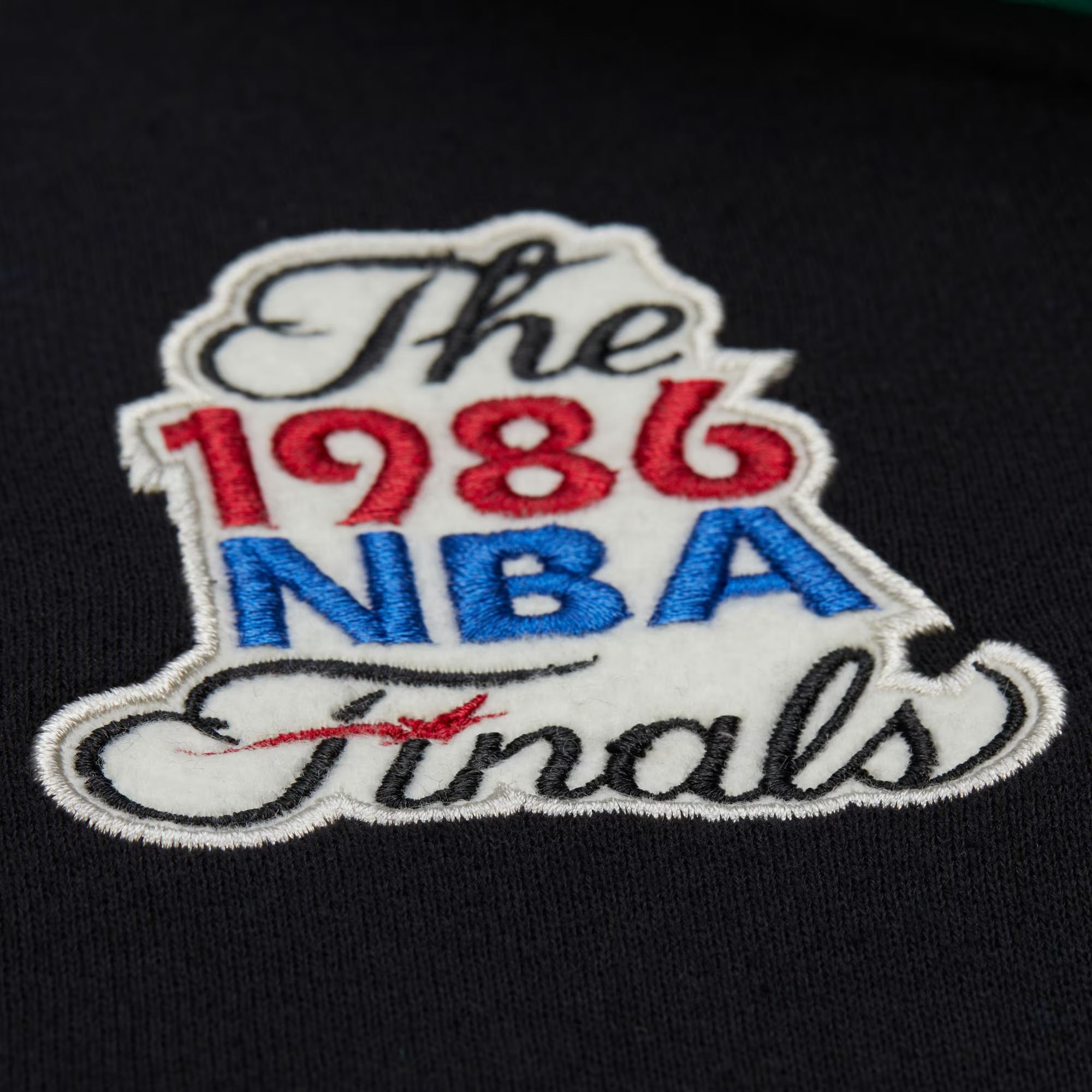Boston Celtics Mitchell & Ness Premium Patch Courtside Fleece Full-Snap NBA Jacke Schwarz