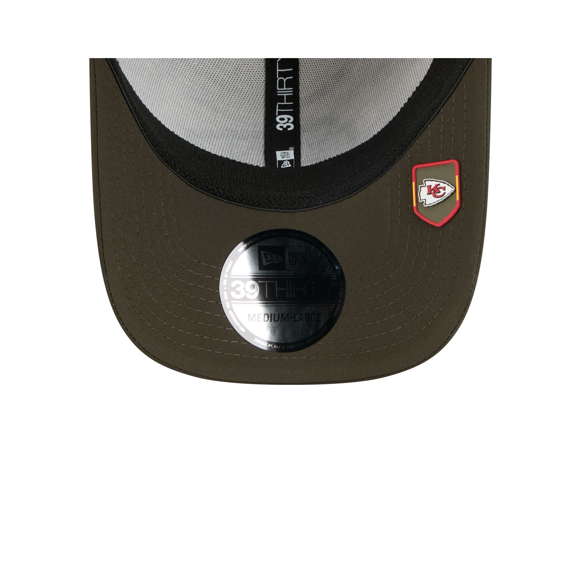 Kansas City Chiefs New Era 2025 NFL Salute to Service 39THIRTY Flex Fit Cap Camouflage