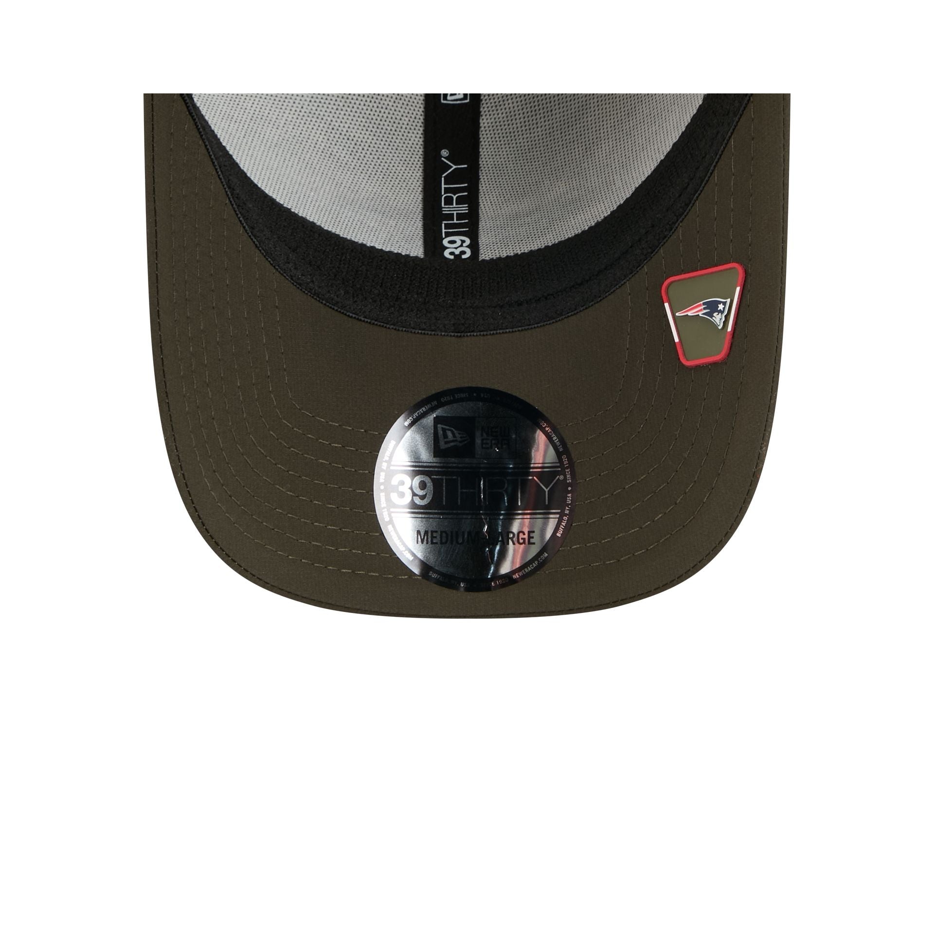 New England Patriots New Era 2025 NFL Salute to Service 39THIRTY Flex Fit Cap Camouflage