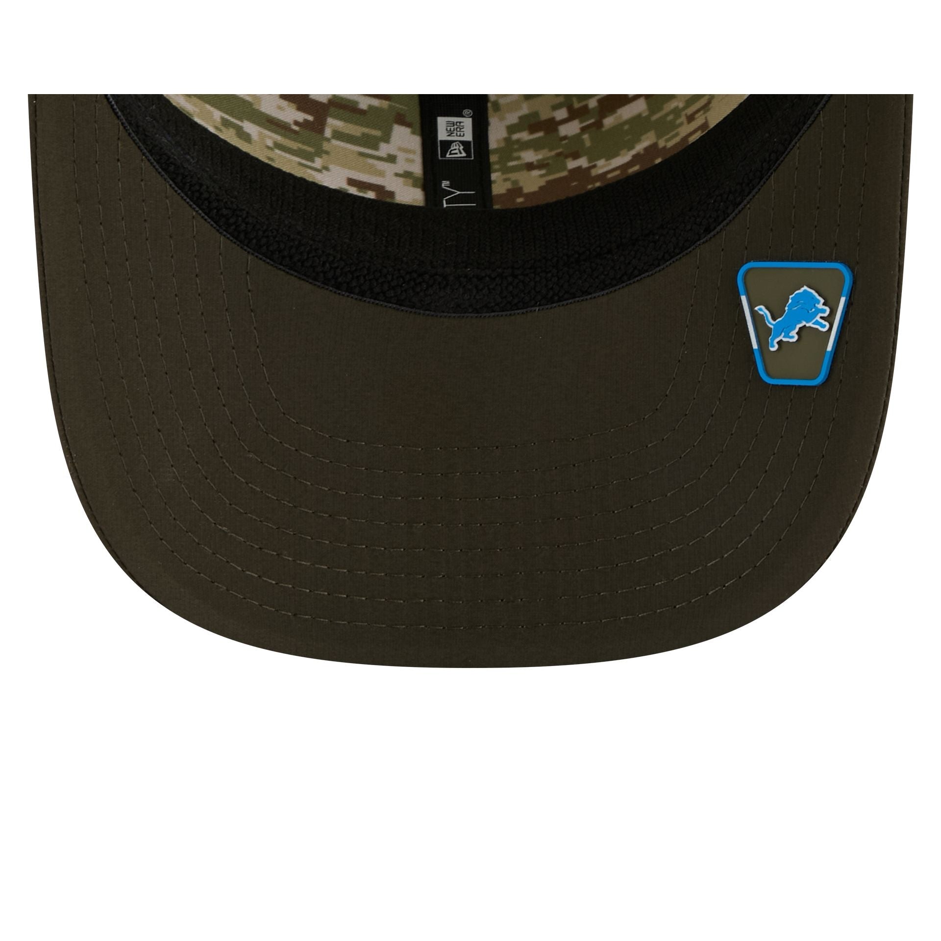 Detroit Lions New Era 2025 NFL Salute to Service 9SEVENTY Trucker Cap Grün