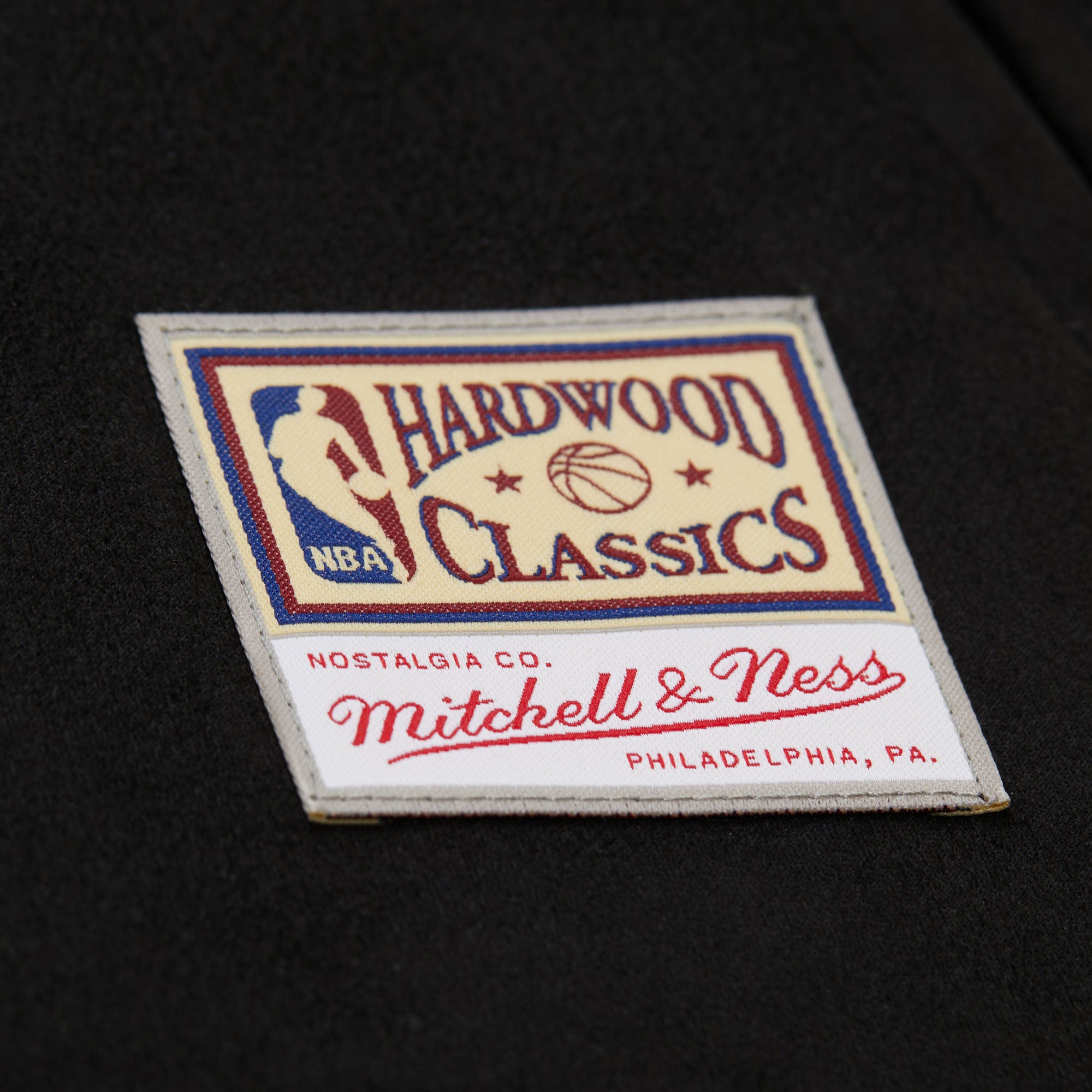 Chicago Bulls Mitchell & Ness Oversweep Varsity Coach NBA Jacket Black