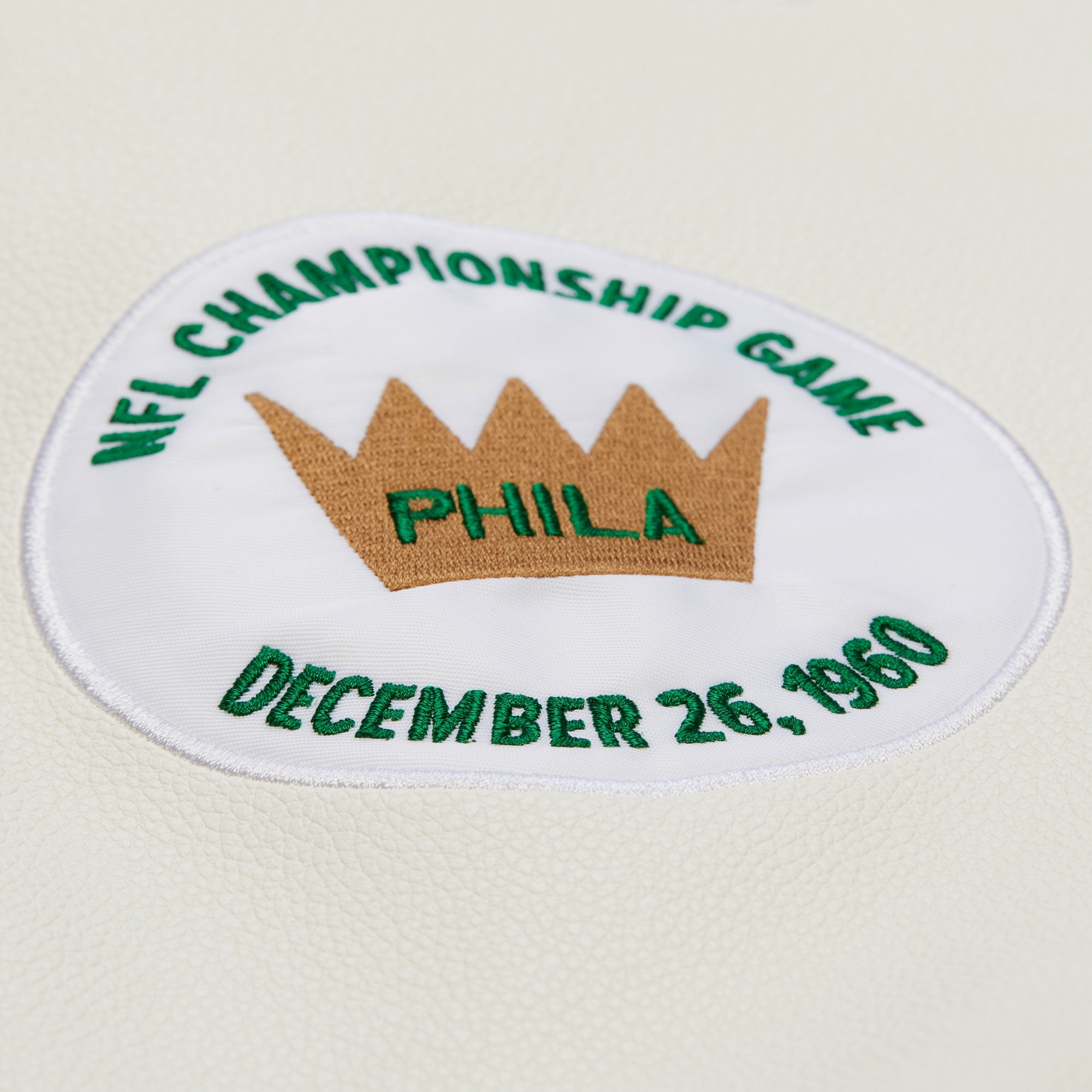 Philadelphia Eagles Mitchell & Ness Dusted Collection Premium Patches NFL College Jacke Beige