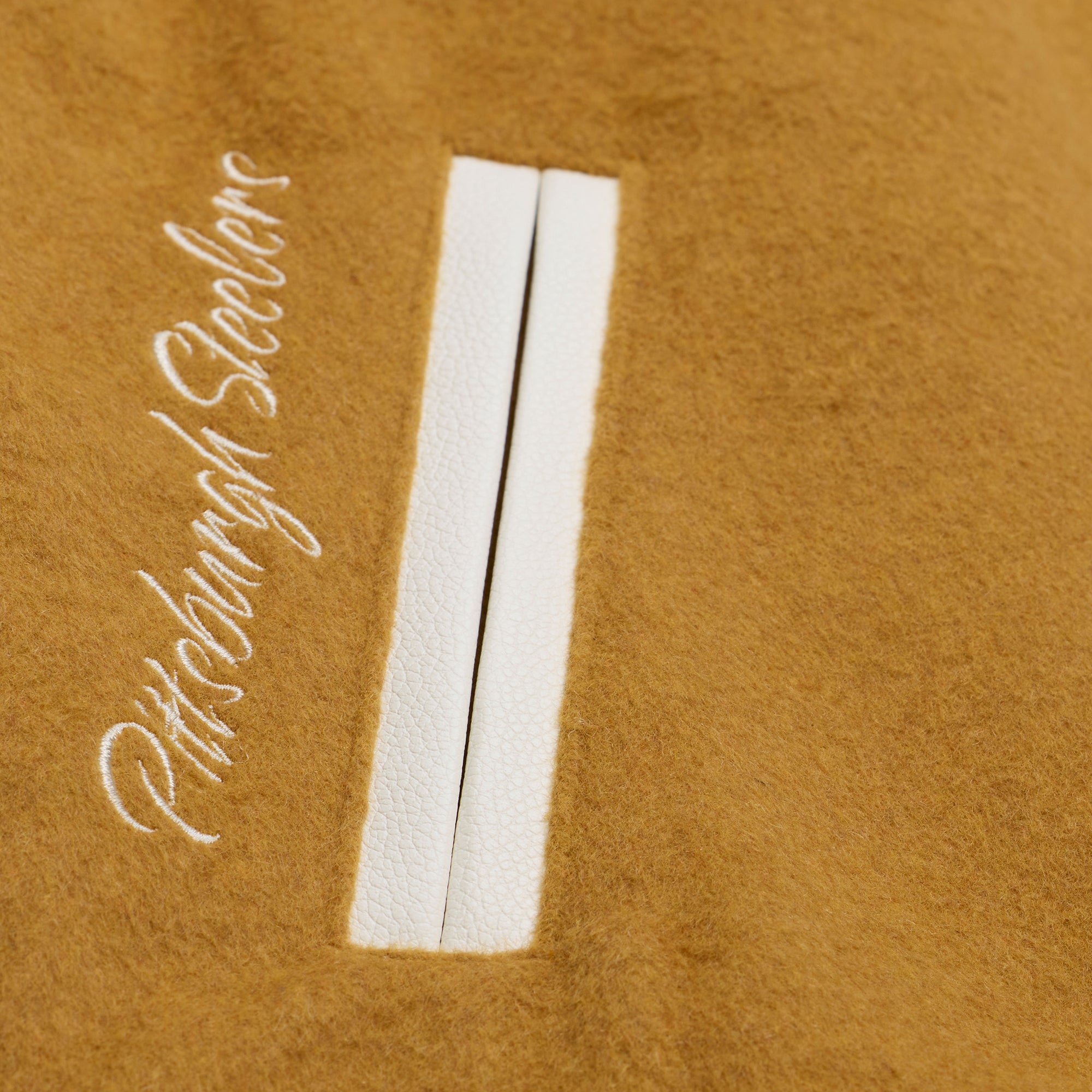 Pittsburgh Steelers Mitchell & Ness Dusted Collection Premium Patches NFL College Jacke Beige