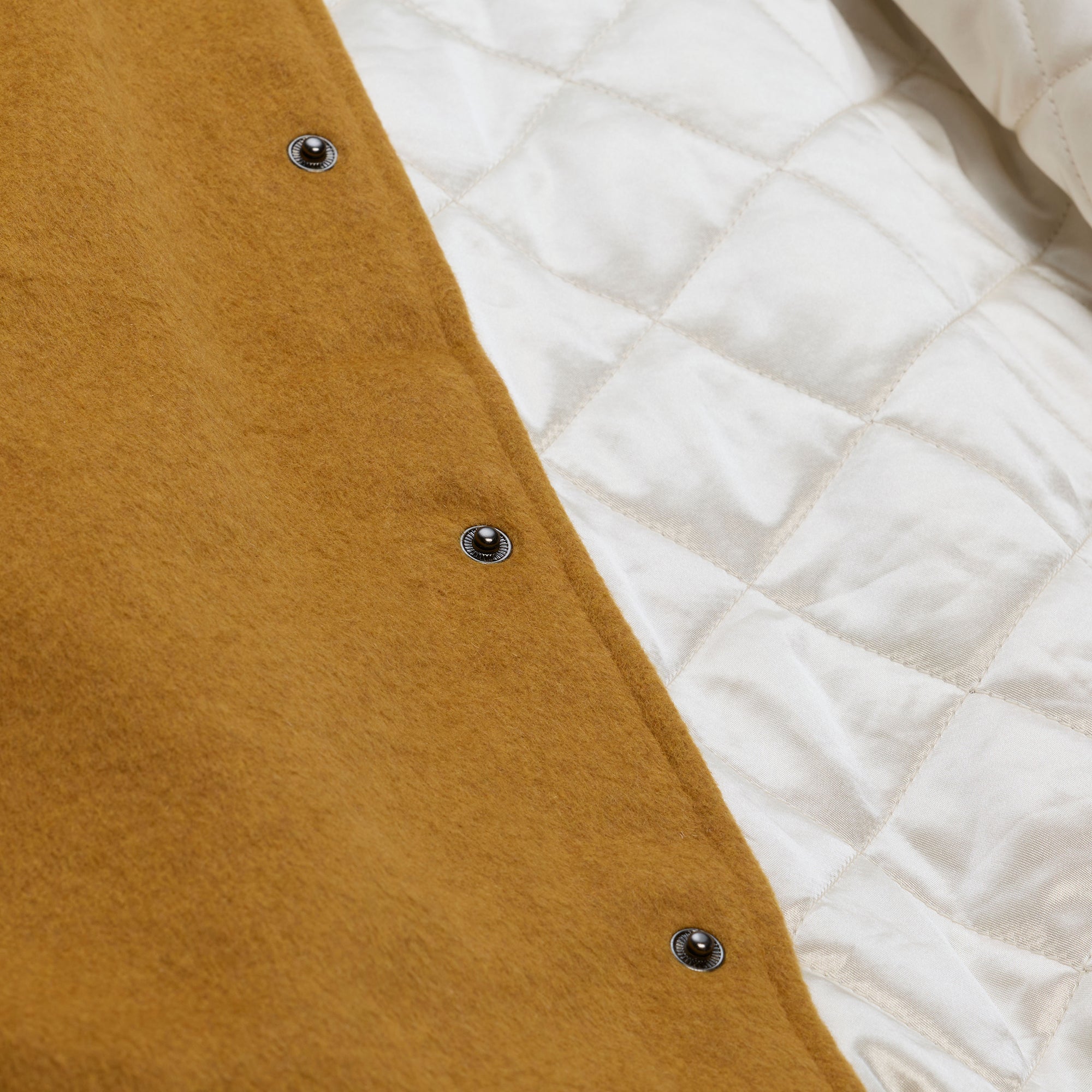 Pittsburgh Steelers Mitchell & Ness Dusted Collection Premium Patches NFL College Jacke Beige