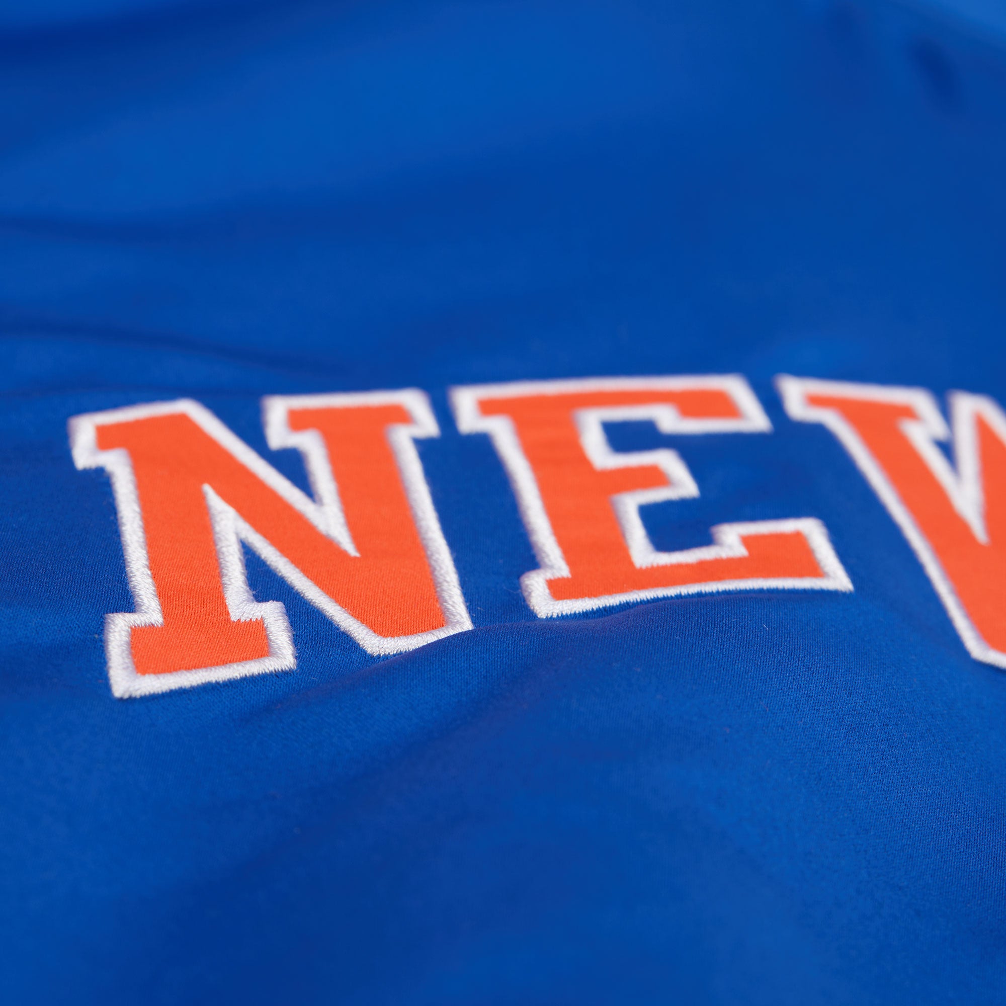 New York Knicks Mitchell & Ness Team Origins Patch NBA Jacke Blau - STADIUMDREAMS
