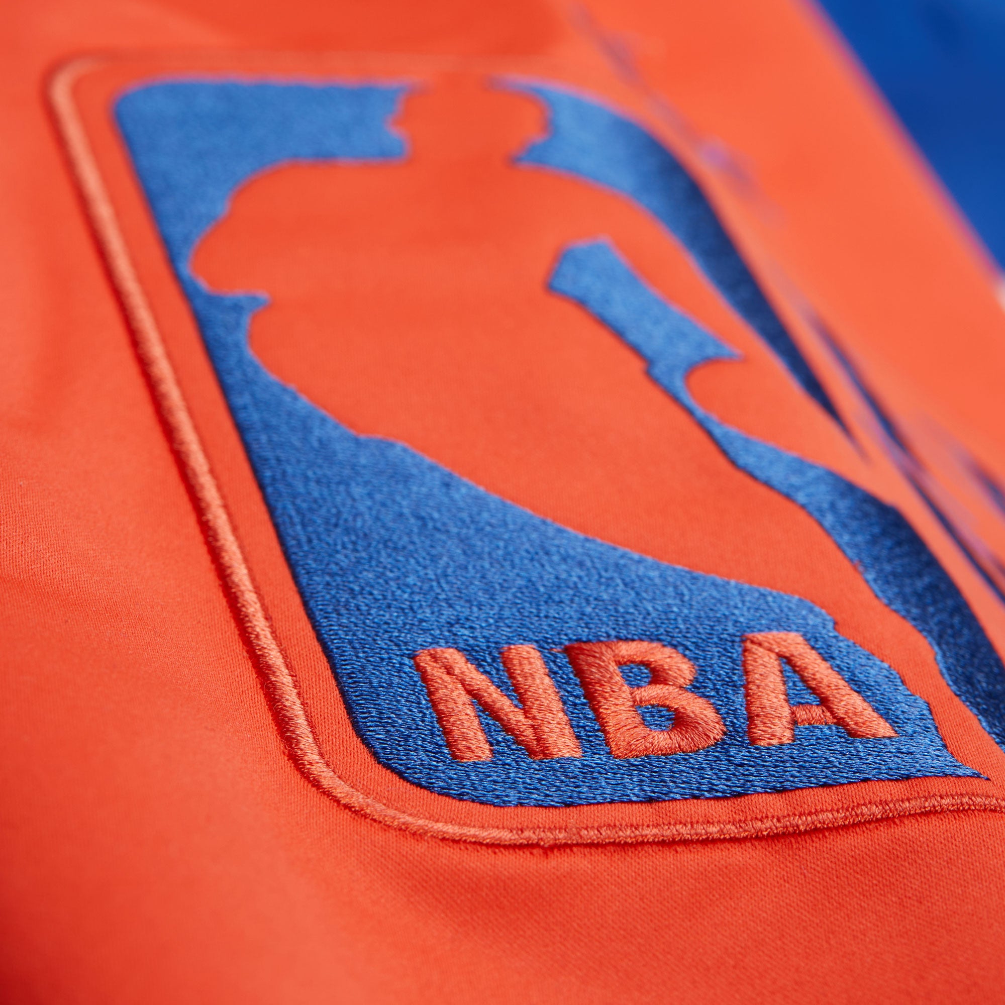 New York Knicks Mitchell & Ness Team Origins Patch NBA Jacke Blau - STADIUMDREAMS
