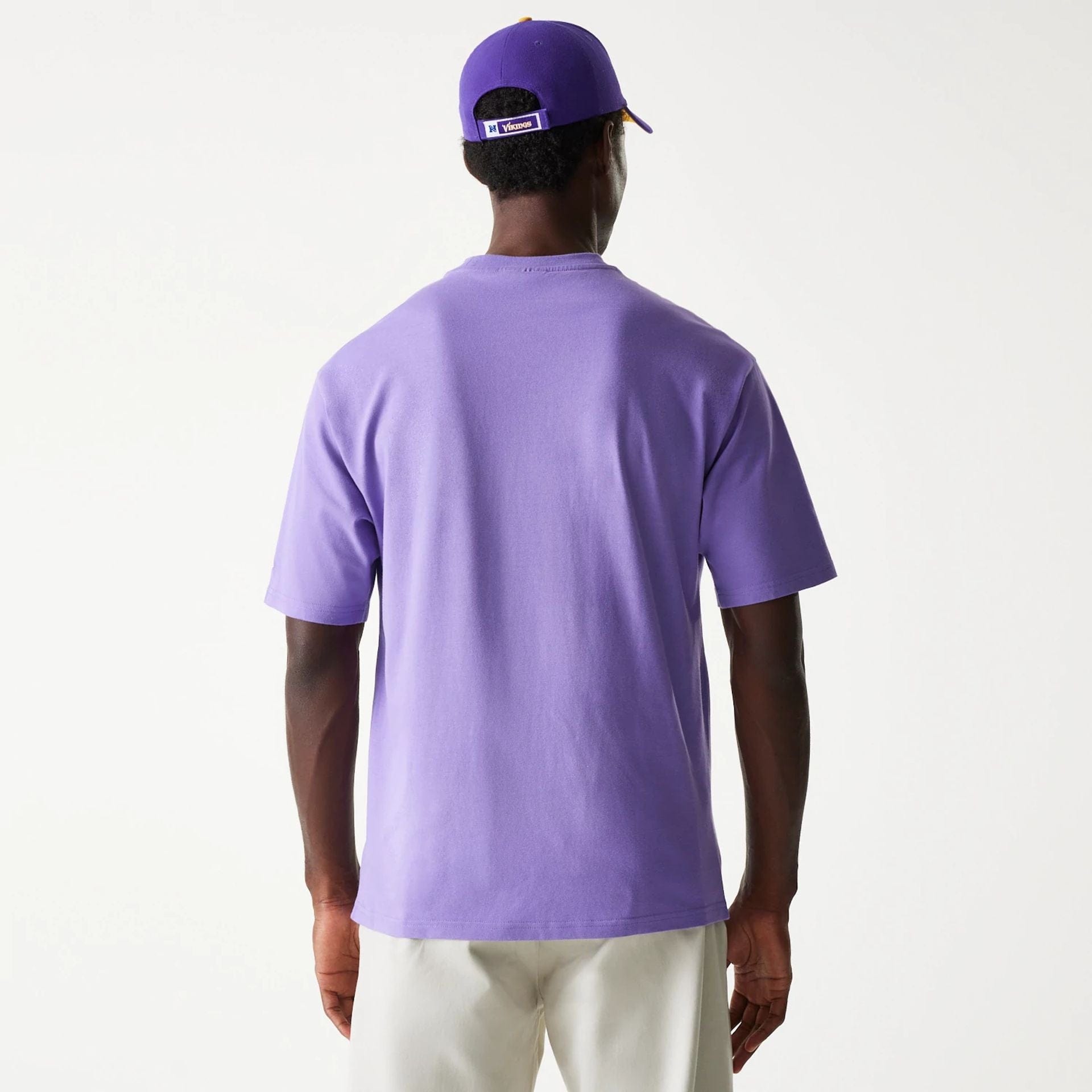 Minnesota Vikings New Era Oversized Helmet NFL T-Shirt Purple