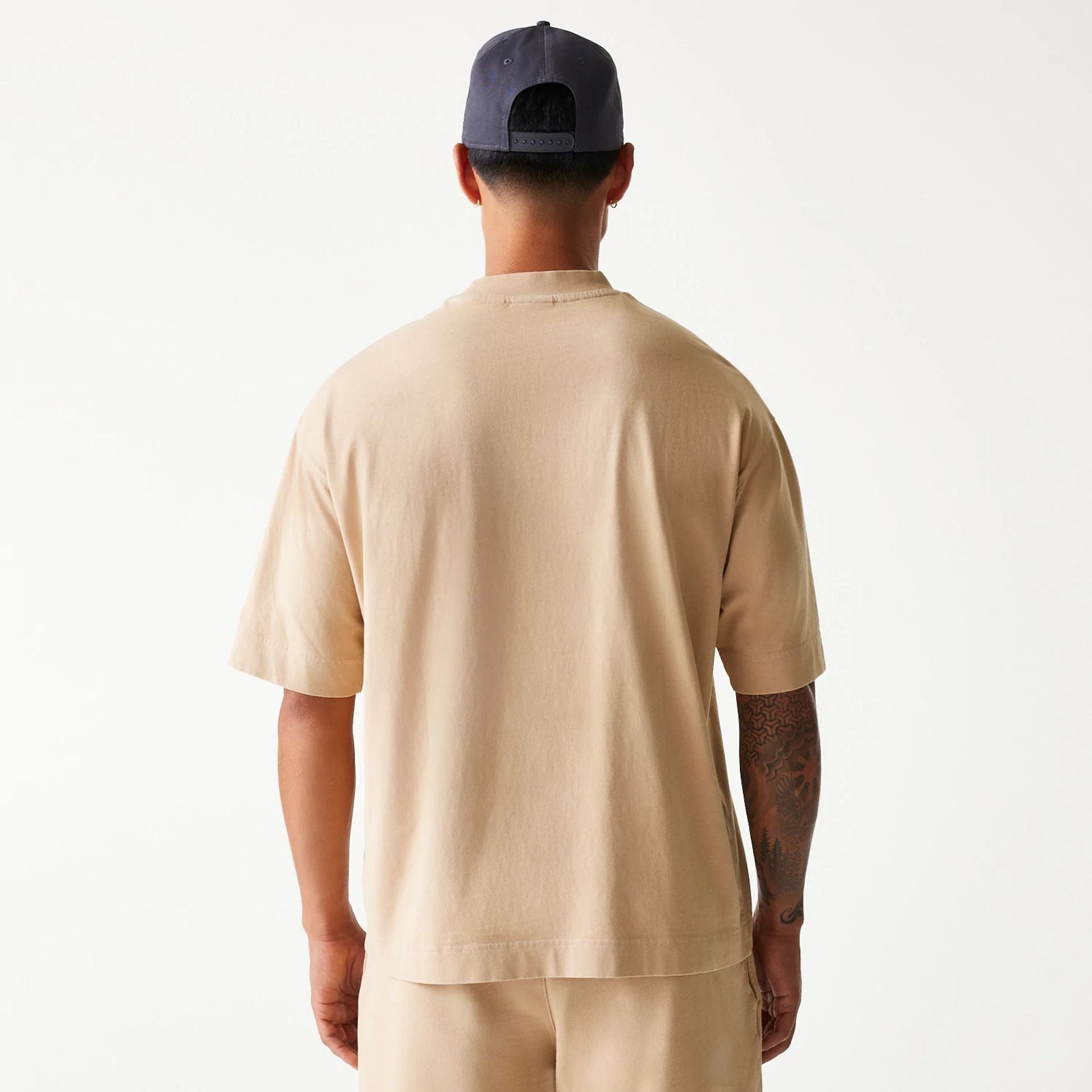 Chicago Bulls New Era Washed Style Oversized Box NBA T-Shirt Beige