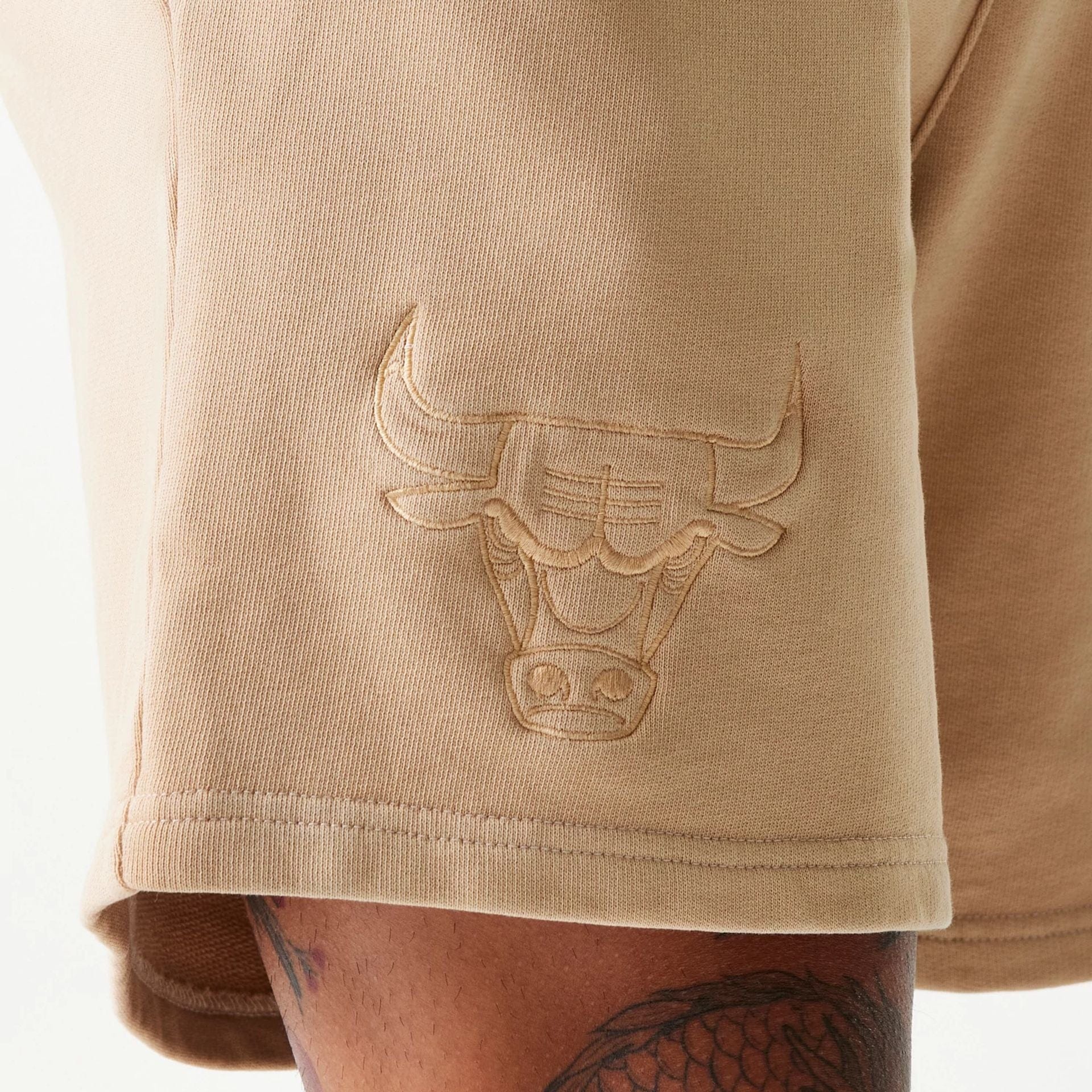 Chicago Bulls New Era Washed Style NBA Shorts Beige