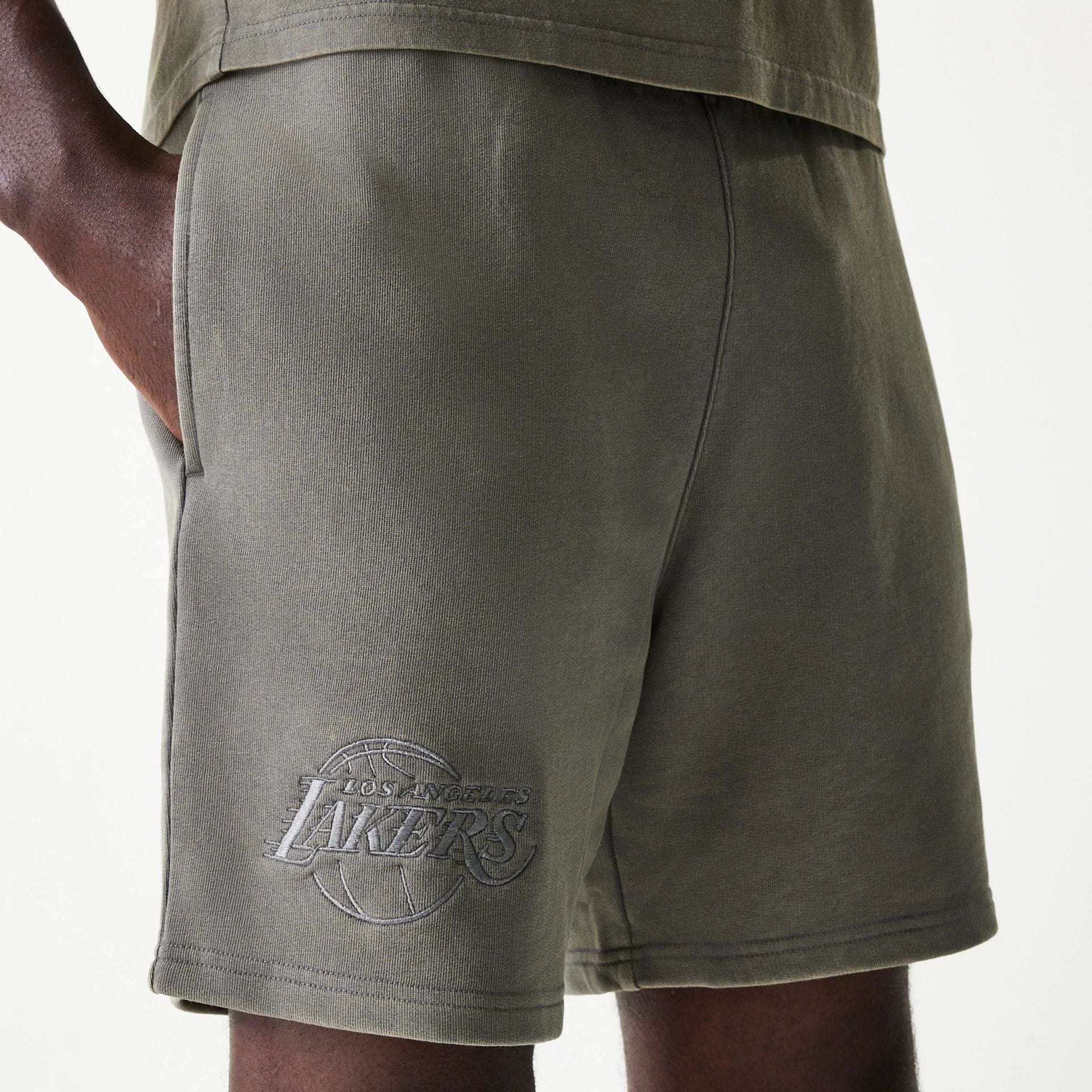 Los Angeles Lakers New Era Washed Style NBA Shorts Grau