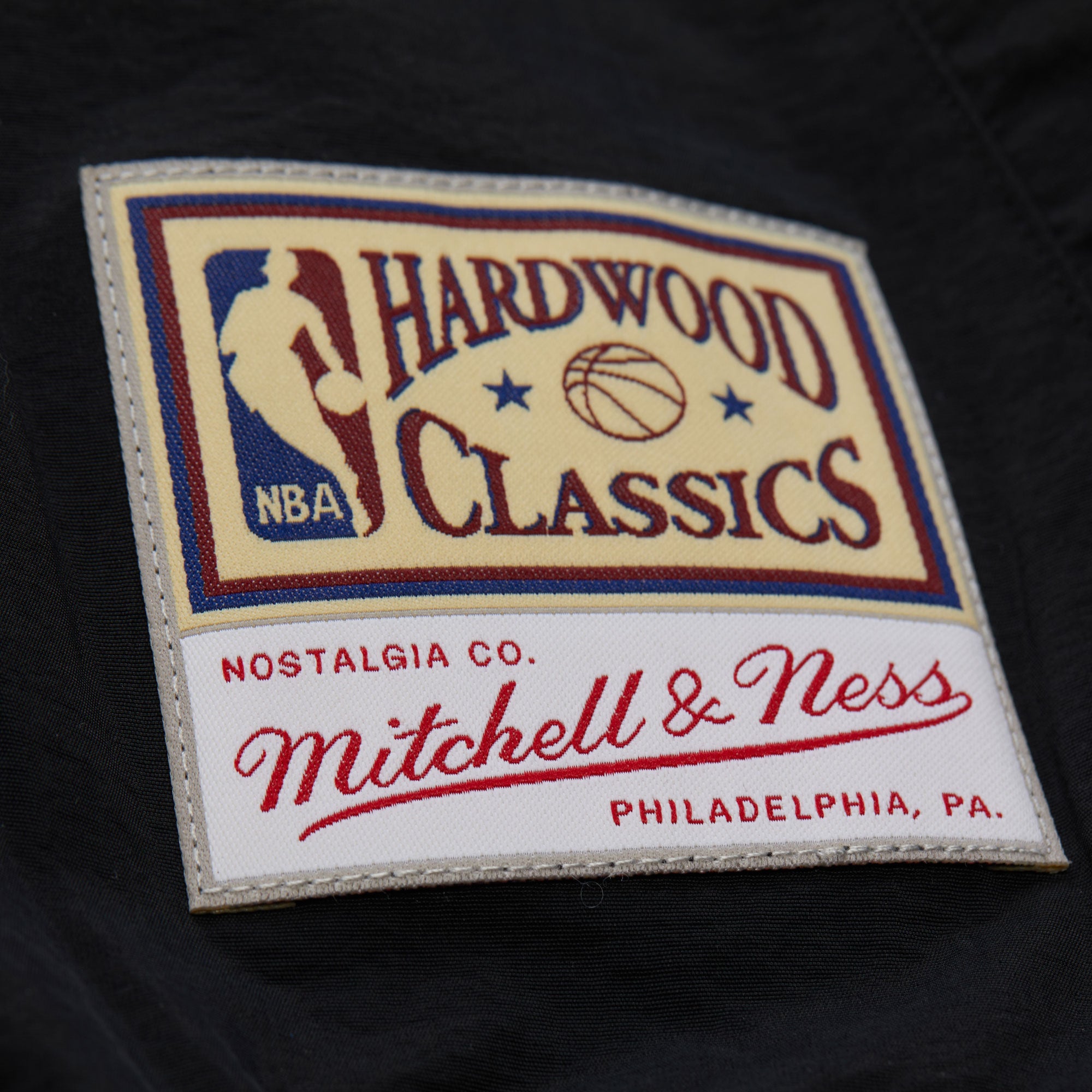 Chicago Bulls Mitchell & Ness Backprint Full-Zip NBA Jacke Schwarz - STADIUMDREAMS