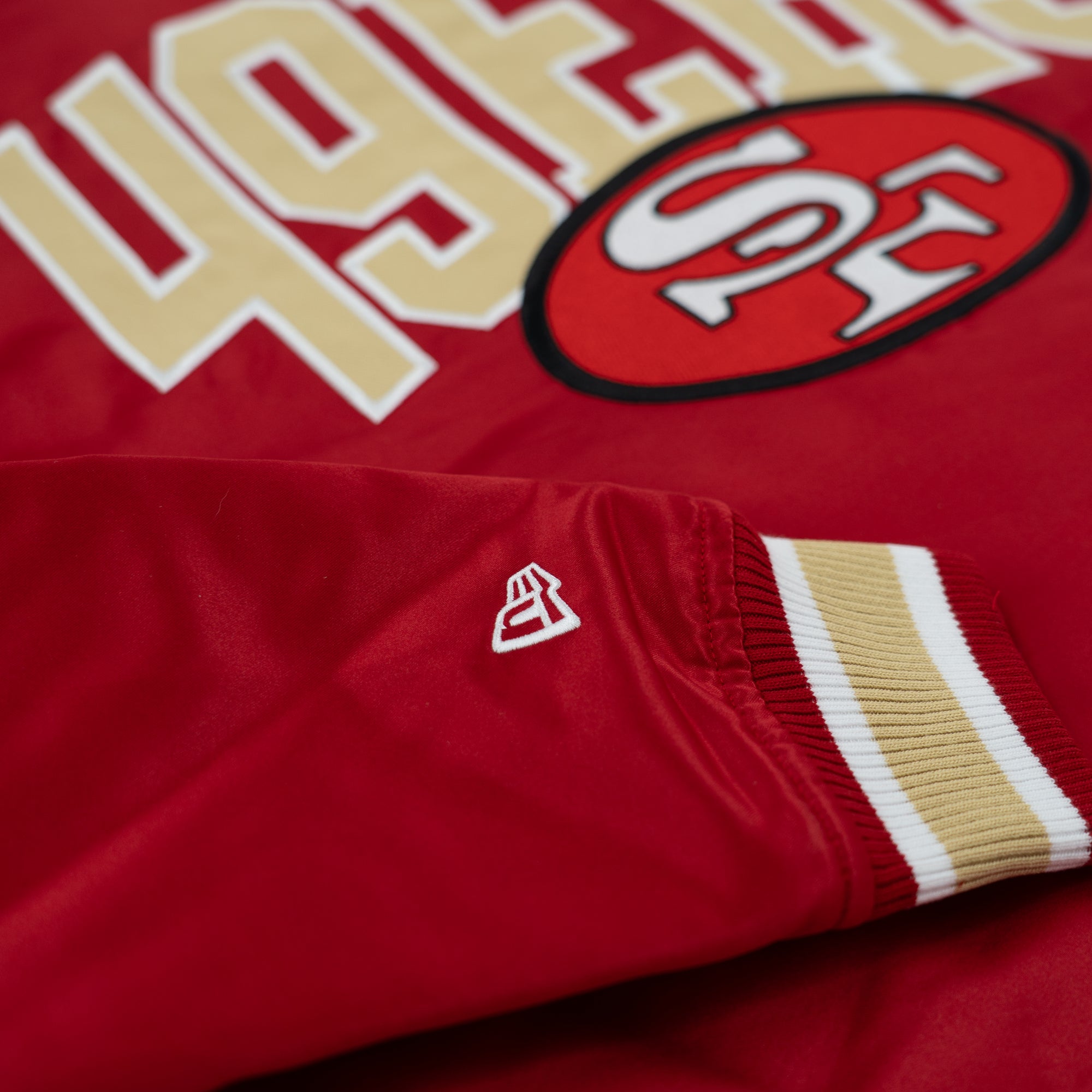 San Francisco 49ers New Era USA EDITION Stitched Satin NFL Jacke Rot