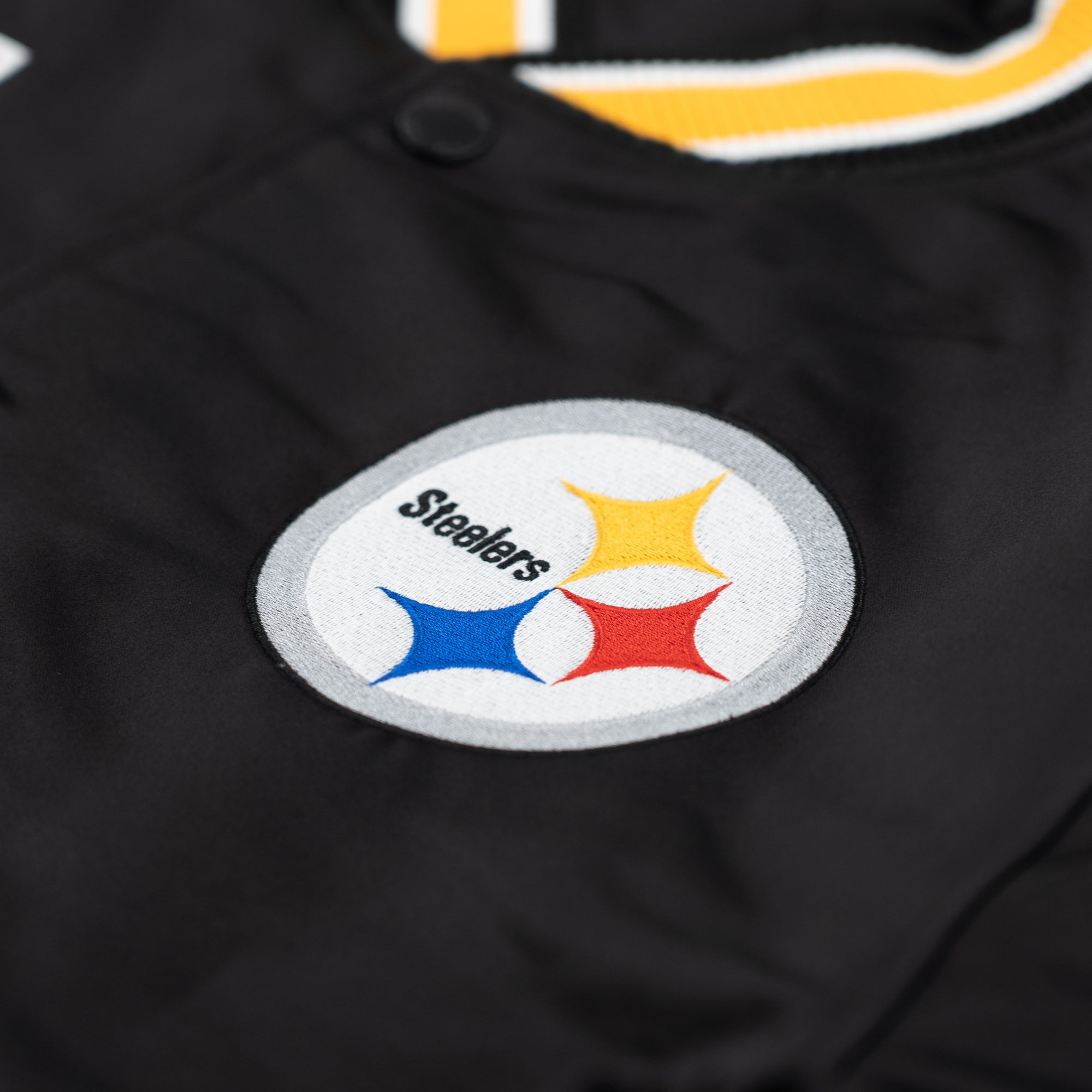 Pittsburgh Steelers New Era USA EDITION Stitched Satin NFL Jacke Schwarz - STADIUMDREAMS