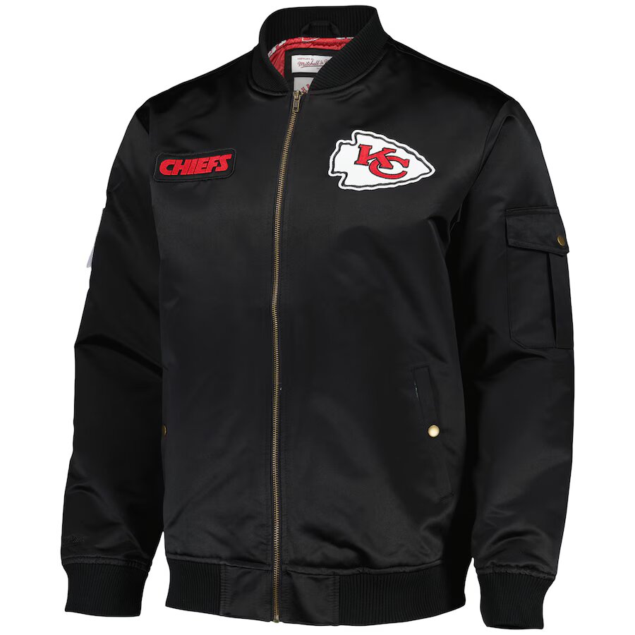 Kansas City Chiefs Mitchell & Ness Team Leader Satin Bomber NFL Jacke Schwarz - STADIUMDREAMS