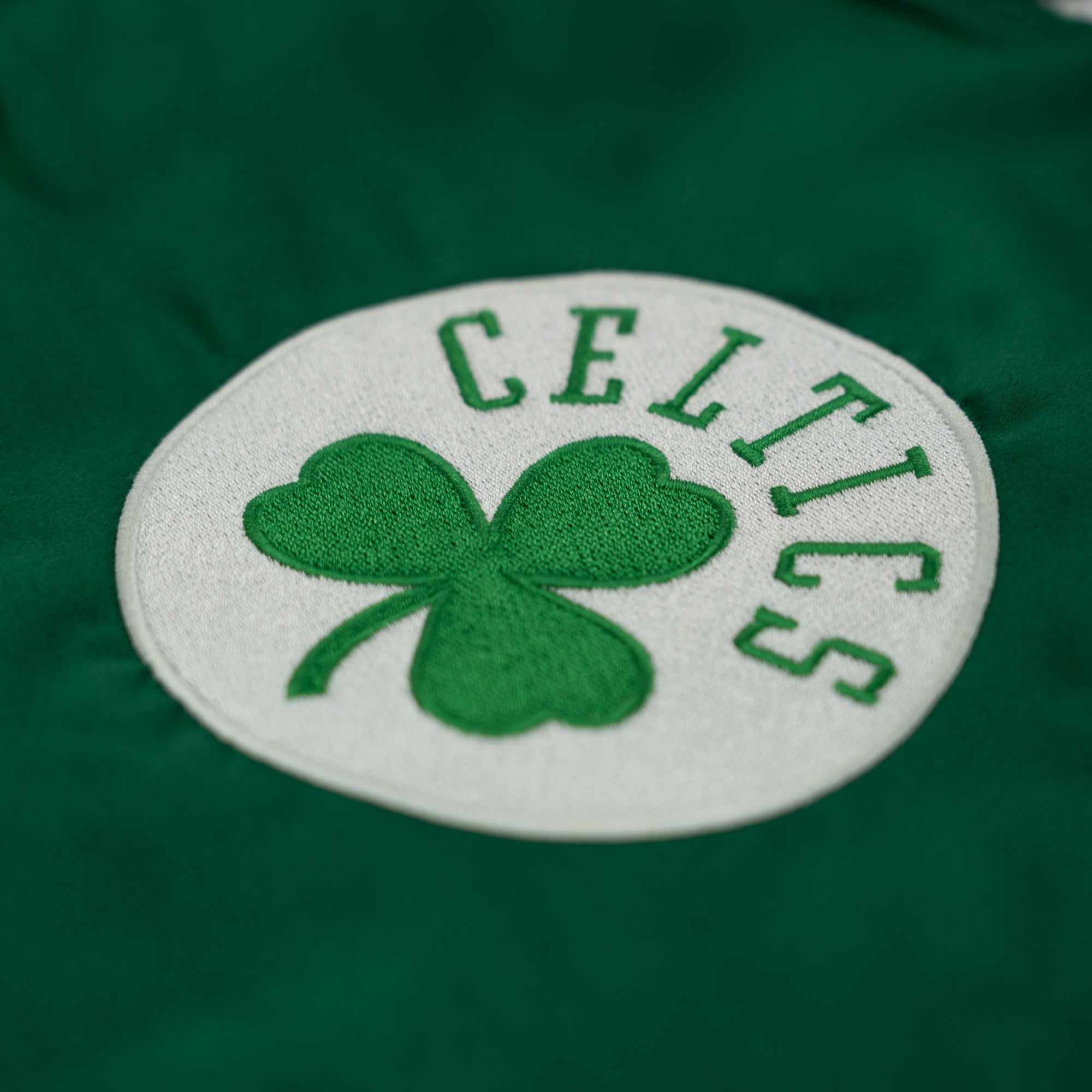 Boston Celtics New Era USA EDITION Stitched Satin NBA Jacke Grün - STADIUMDREAMS