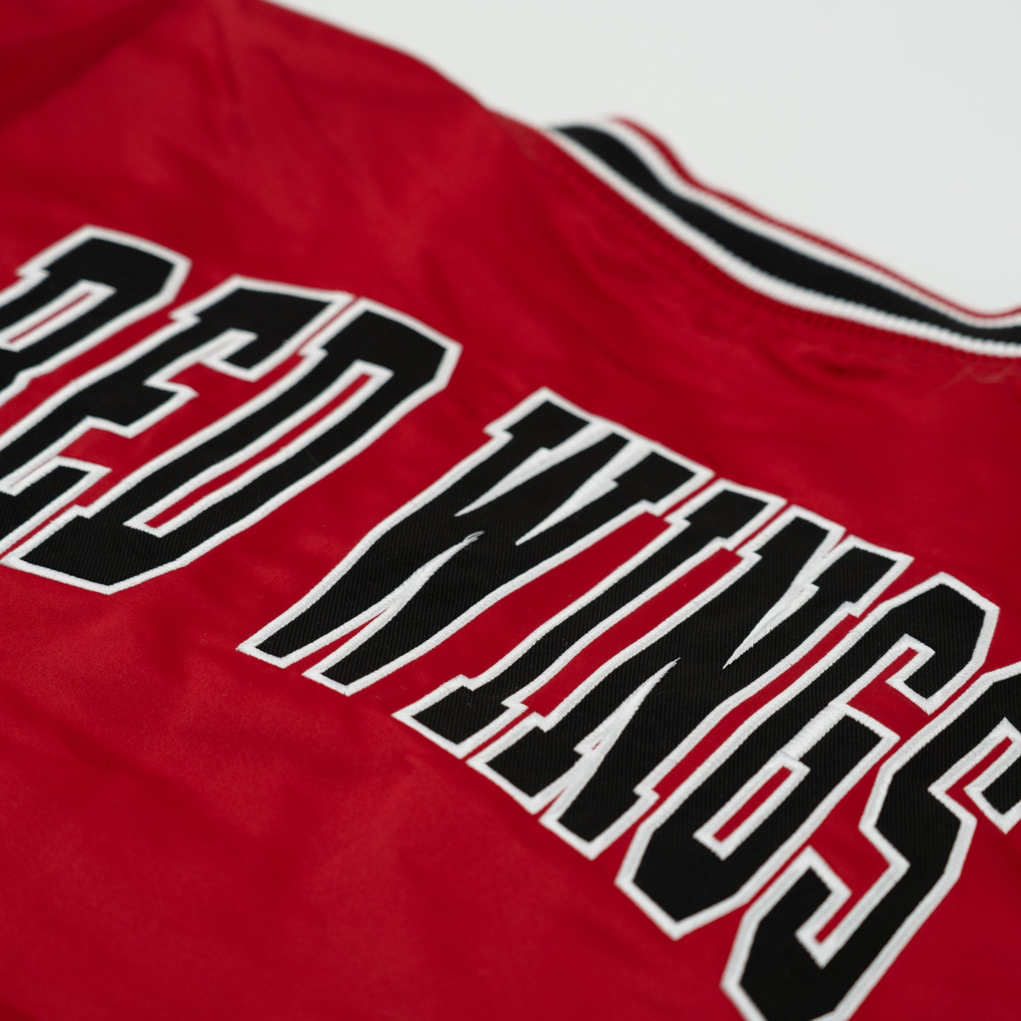 Detroit Red Wings New Era USA EDITION Stitched Satin NHL Jacke Rot - STADIUMDREAMS