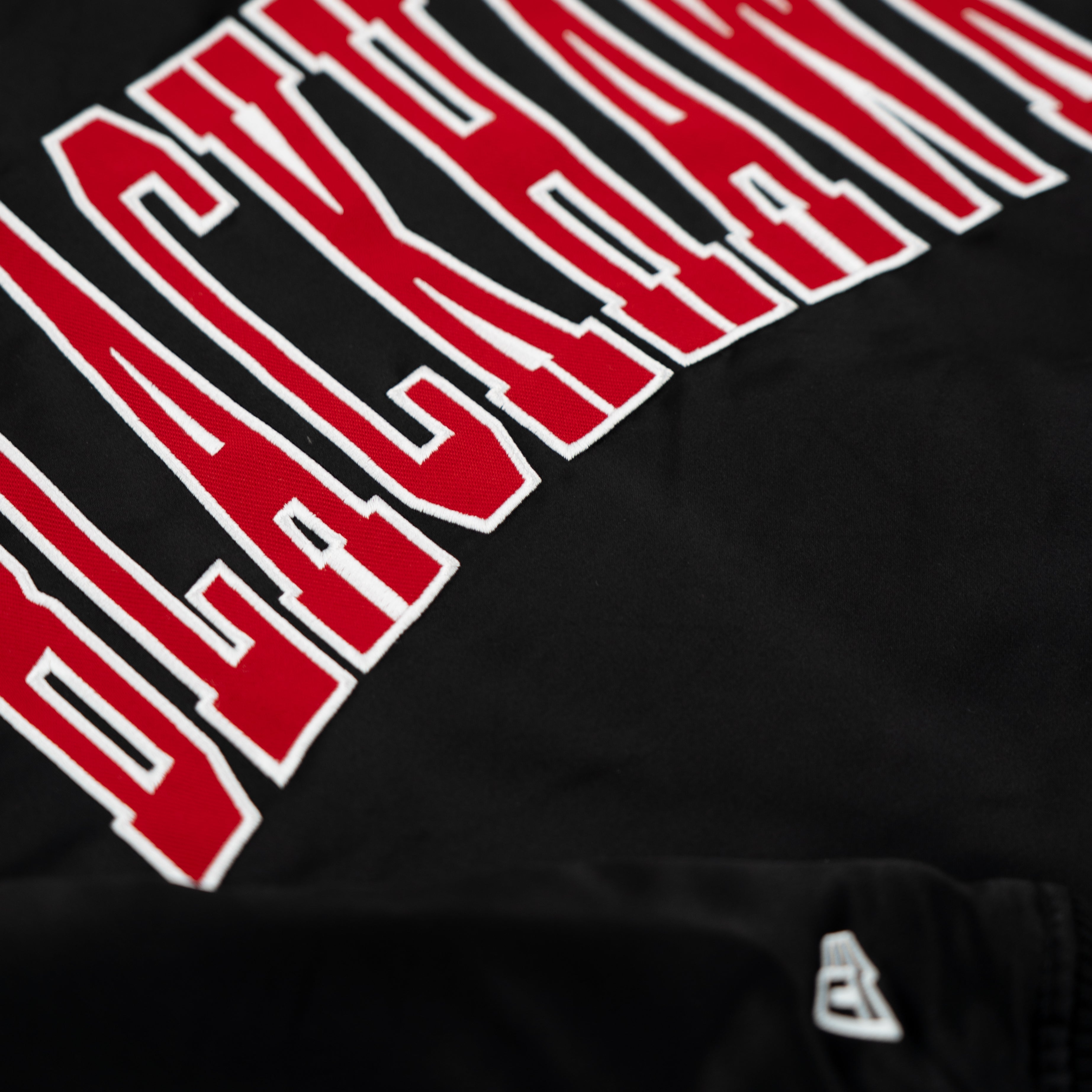 Chicago Blackhawks New Era USA EDITION Stitched Satin NHL Jacke Schwarz - STADIUMDREAMS