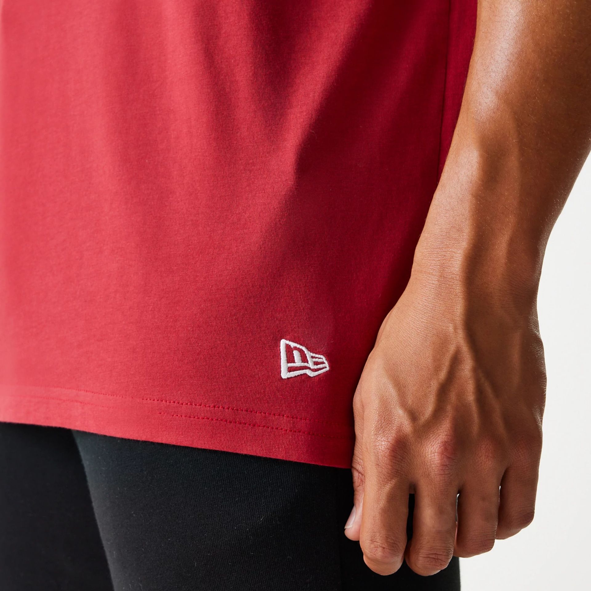 Miami Heat New Era NBA Panel T-Shirt Rot - STADIUMDREAMS