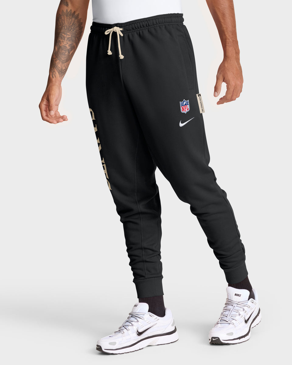 New Orleans Saints 2025 NFL Sideline Nike Standard Issue Sweatpants Jogginghose Schwarz