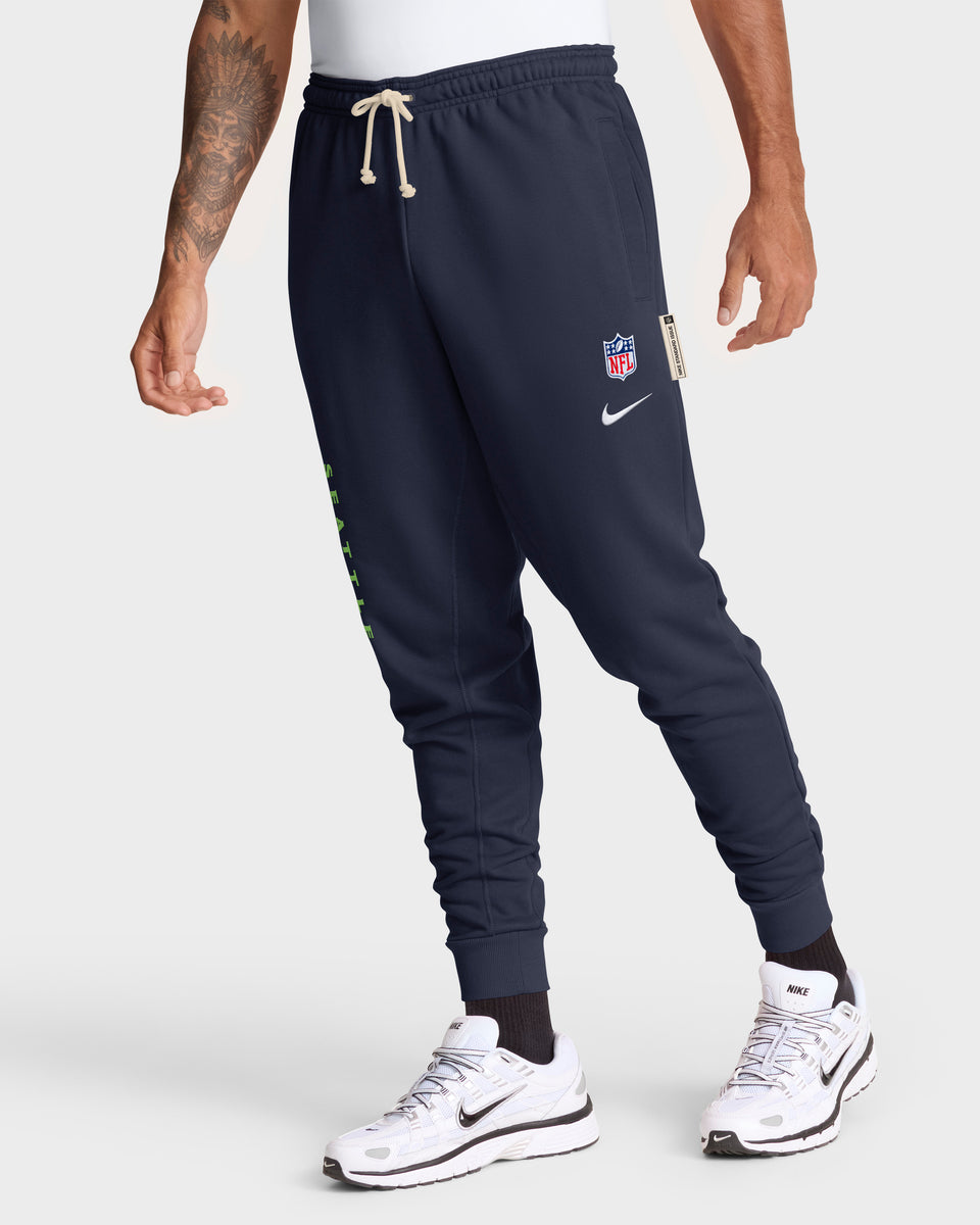 Seattle Seahawks 2025 NFL Sideline Nike Standard Issue Sweatpants Jogginghose Navy