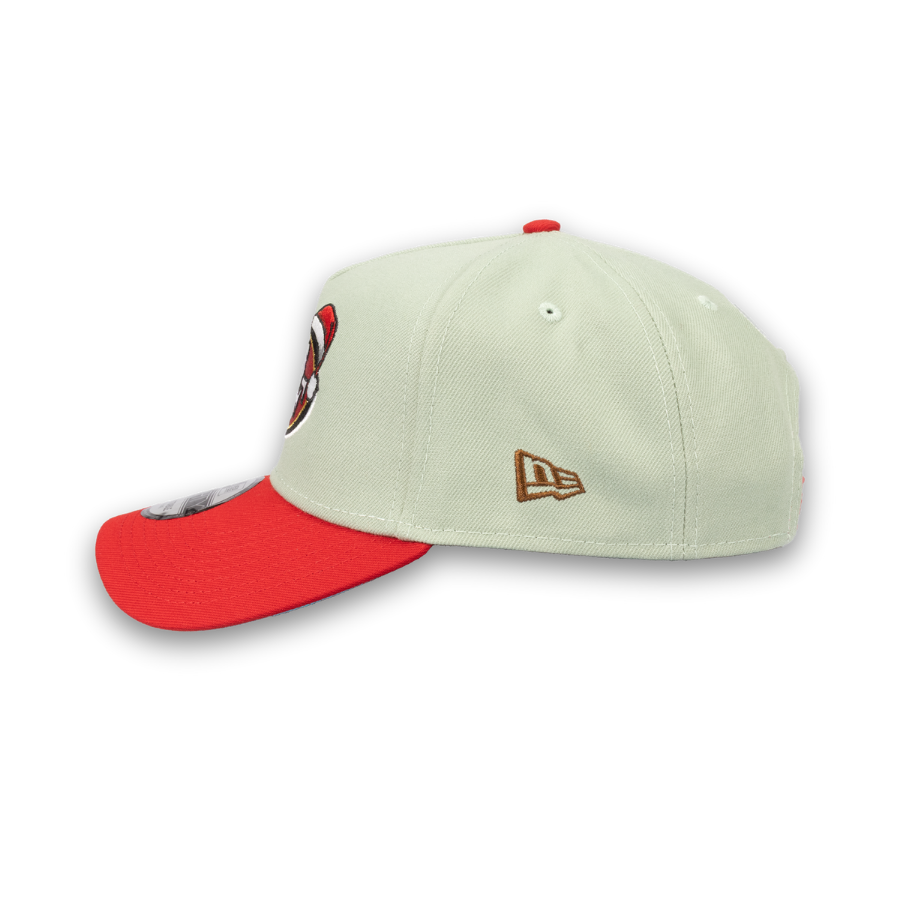 San Francisco 49ers Christmas Edition New Era 9FORTY A-Frame NFL Cap Grün StadiumDreams Exclusive