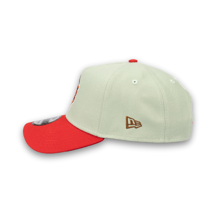 Chicago Bears Christmas Edition New Era 9FORTY A-Frame NFL Cap Grün StadiumDreams Exclusive