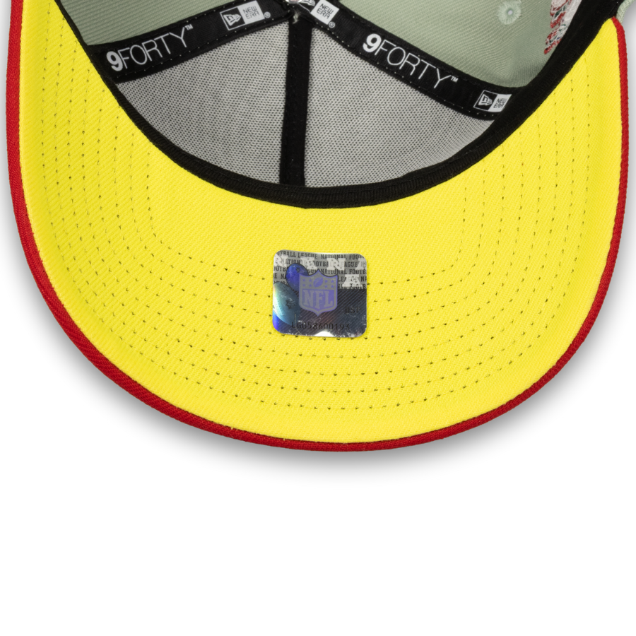 Chicago Bears Christmas Edition New Era 9FORTY A-Frame NFL Cap Grün StadiumDreams Exclusive