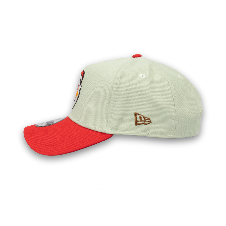 Pittsburgh Steelers Christmas Edition New Era 9FORTY A-Frame NFL Cap Grün StadiumDreams Exclusive