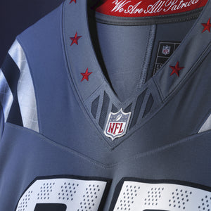 Nike NFL Trikot für Drake Maye #10, New England Patriots, blaue Rivalries-Stitched Limited Edition, detailreich sichtbar