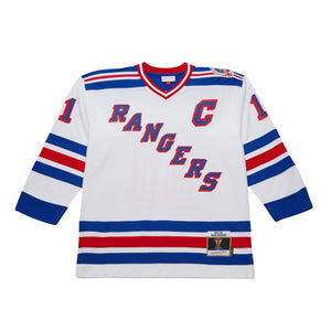 Weiße Mark Messier #11 New York Rangers Power Play NHL Trikot von Mitchell & Ness, detailreiche Stoffstruktur